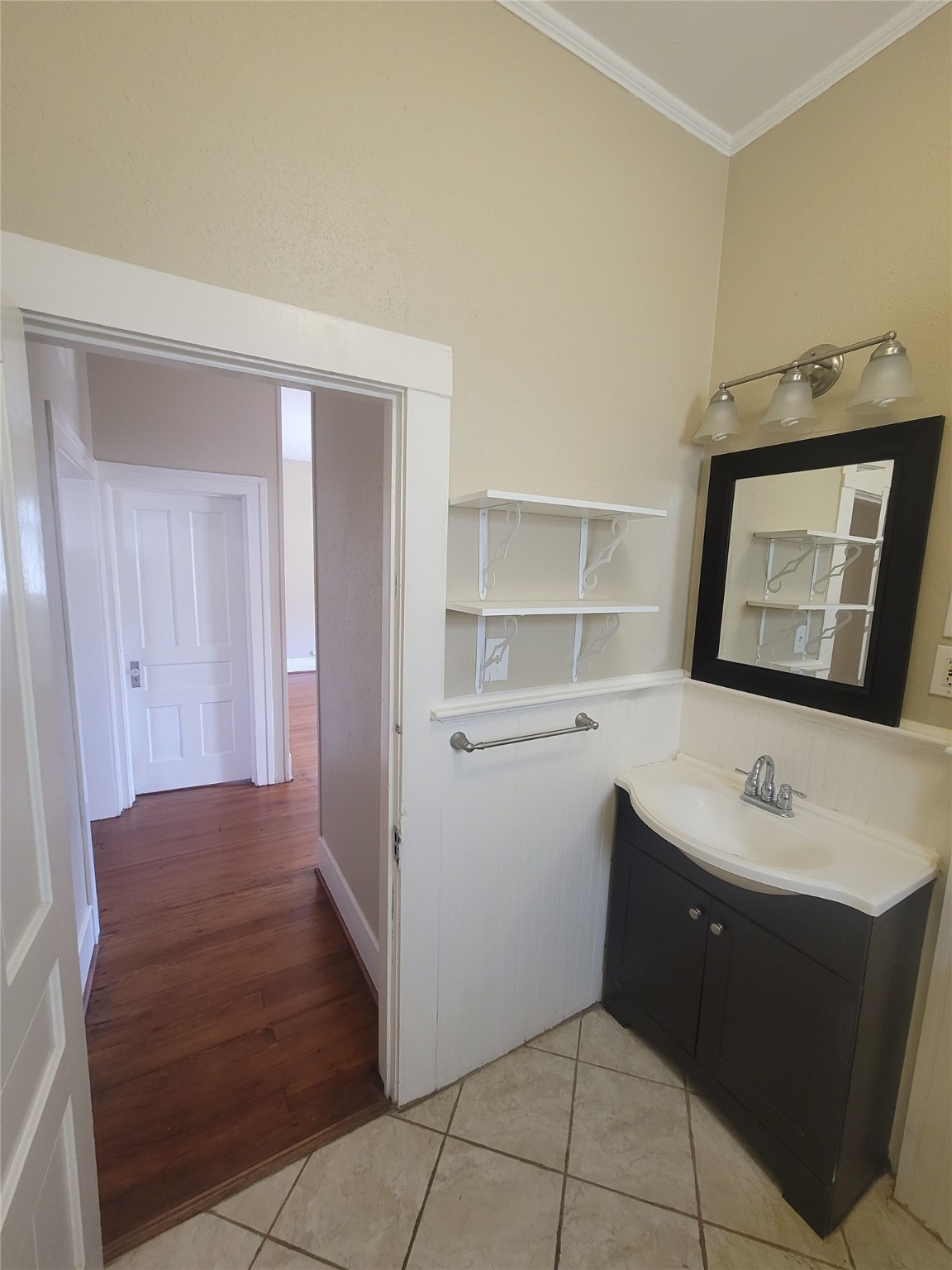 610 16th Street Property Photo 6