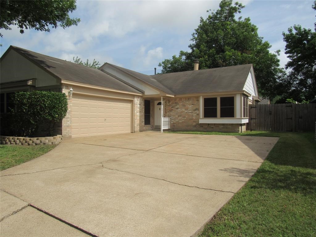 22710 Leedstown Lane Property Photo 1