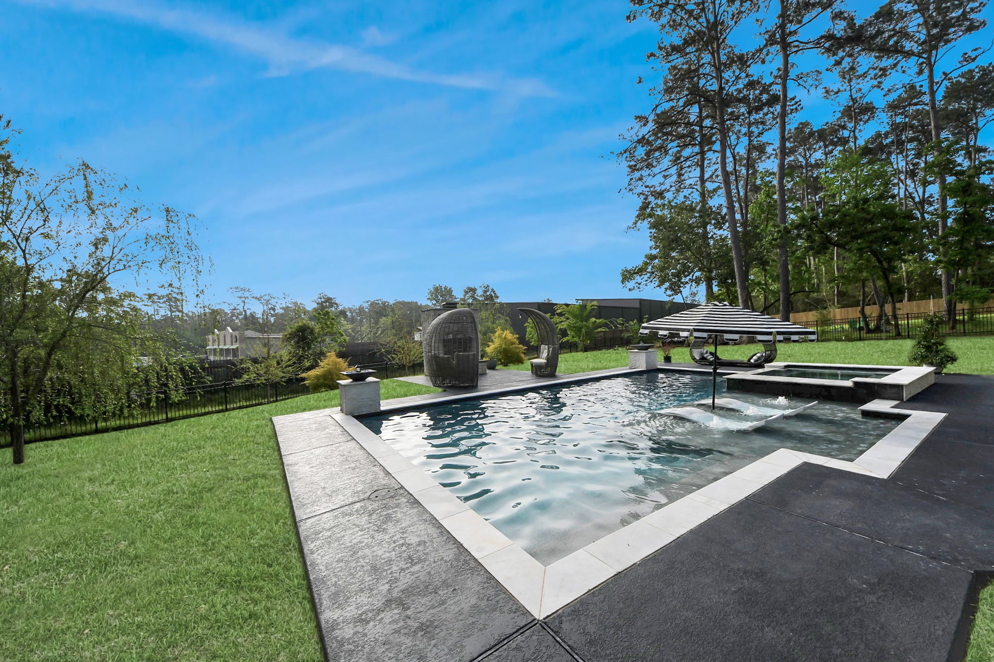 40802 Rolling Forest Drive Property Photo 4