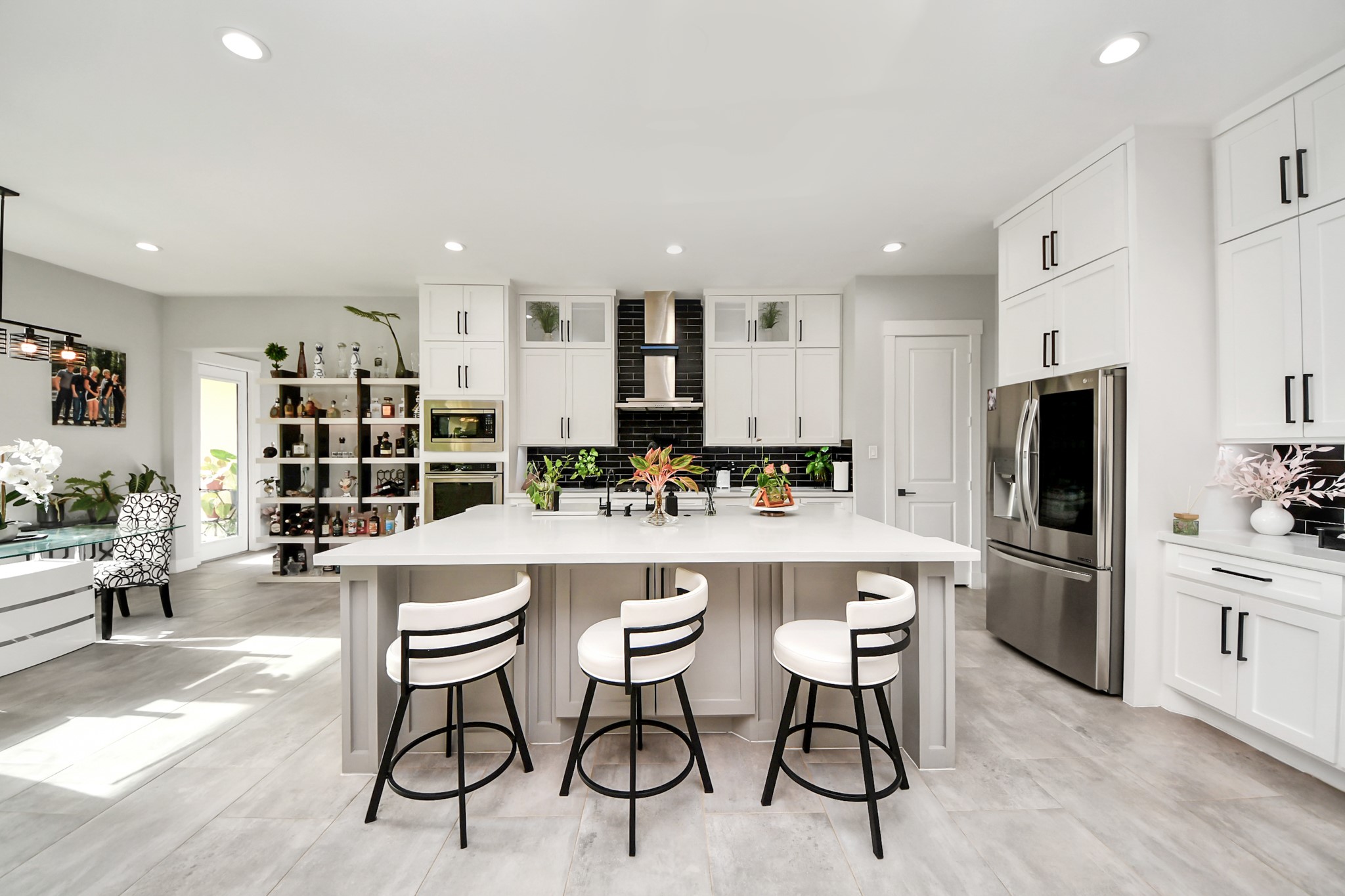 40802 Rolling Forest Drive Property Photo 15