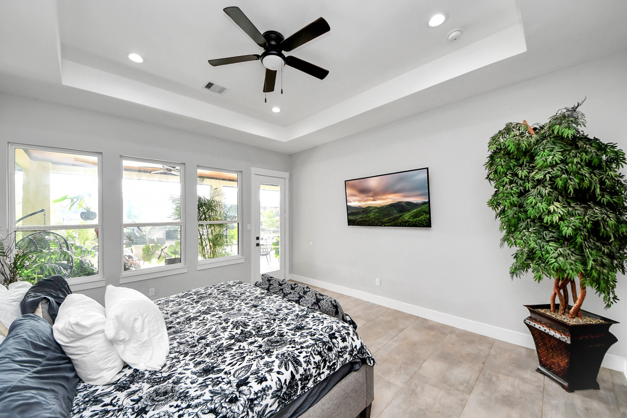 40802 Rolling Forest Drive Property Photo 24