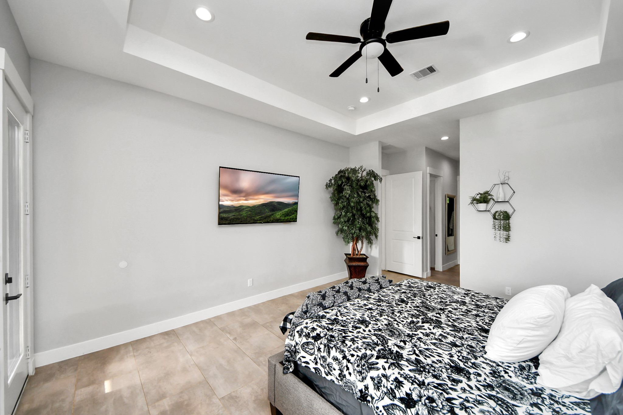 40802 Rolling Forest Drive Property Photo 25