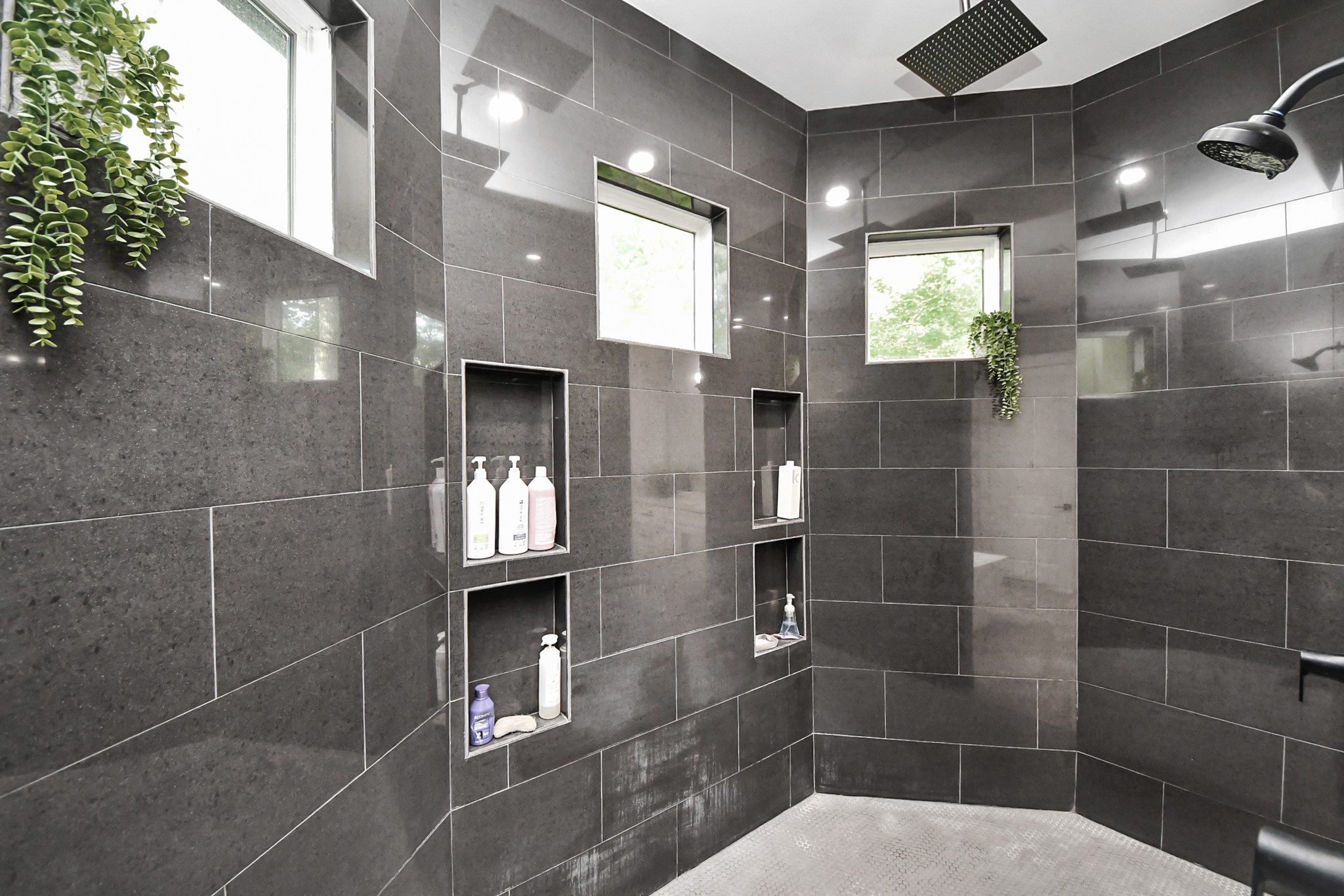40802 Rolling Forest Drive Property Photo 32