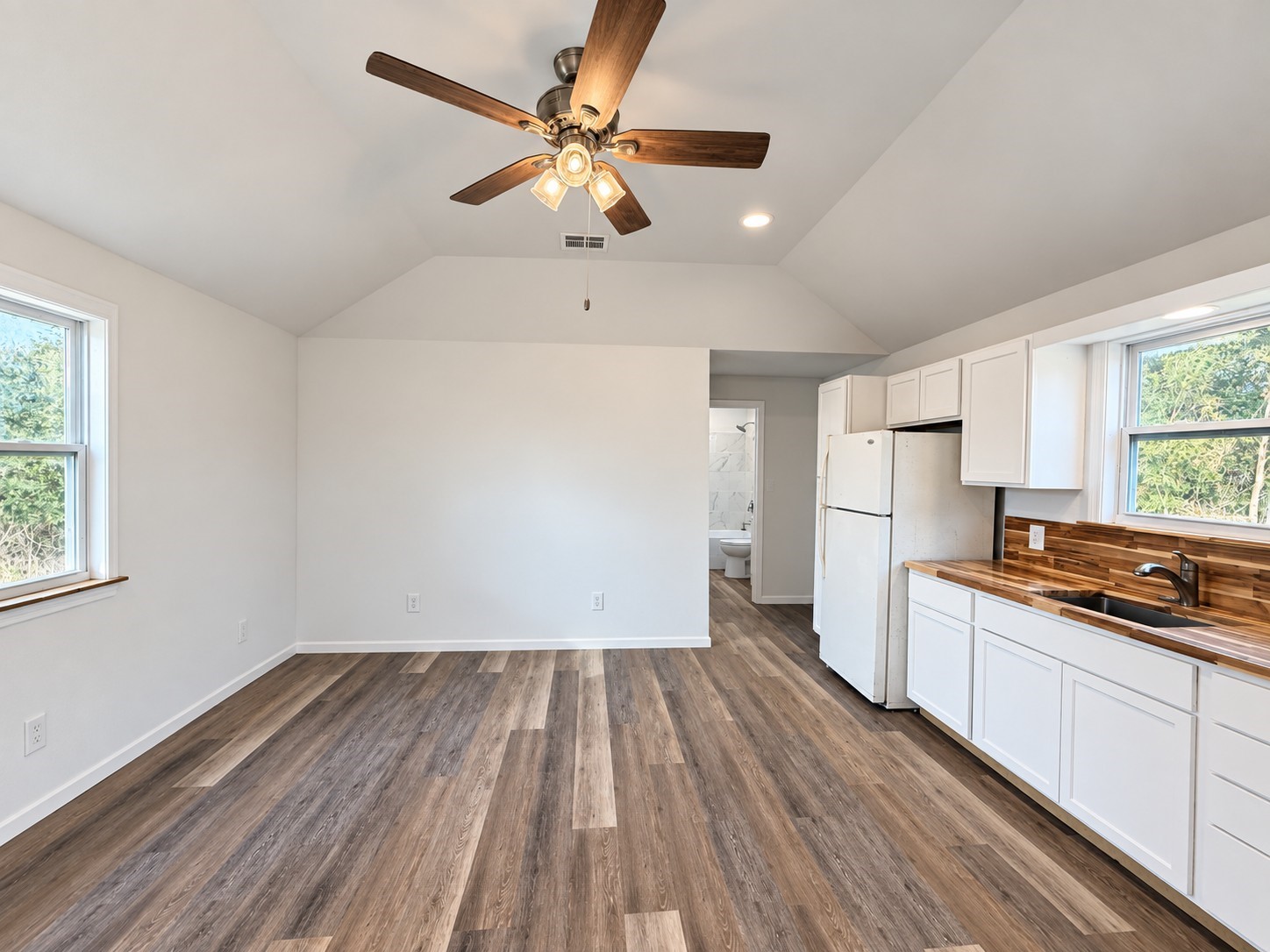 818 S Austin Property Photo 4