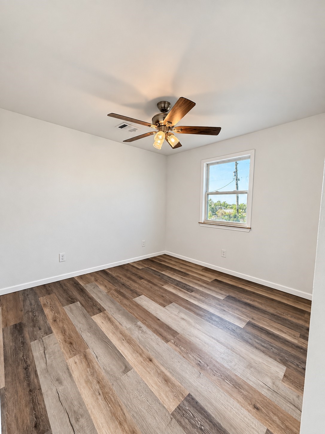 818 S Austin Property Photo 7