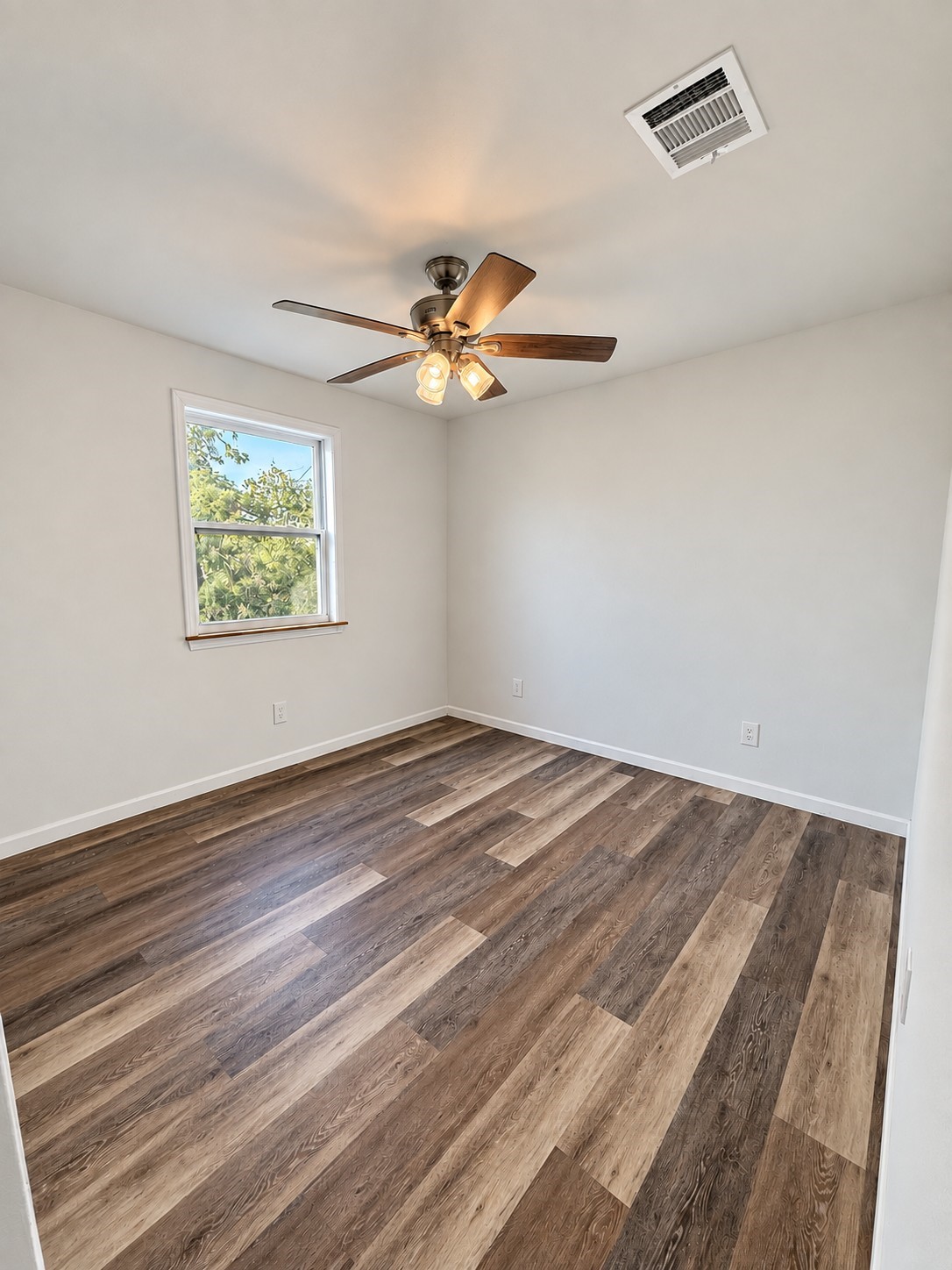 818 S Austin Property Photo 9
