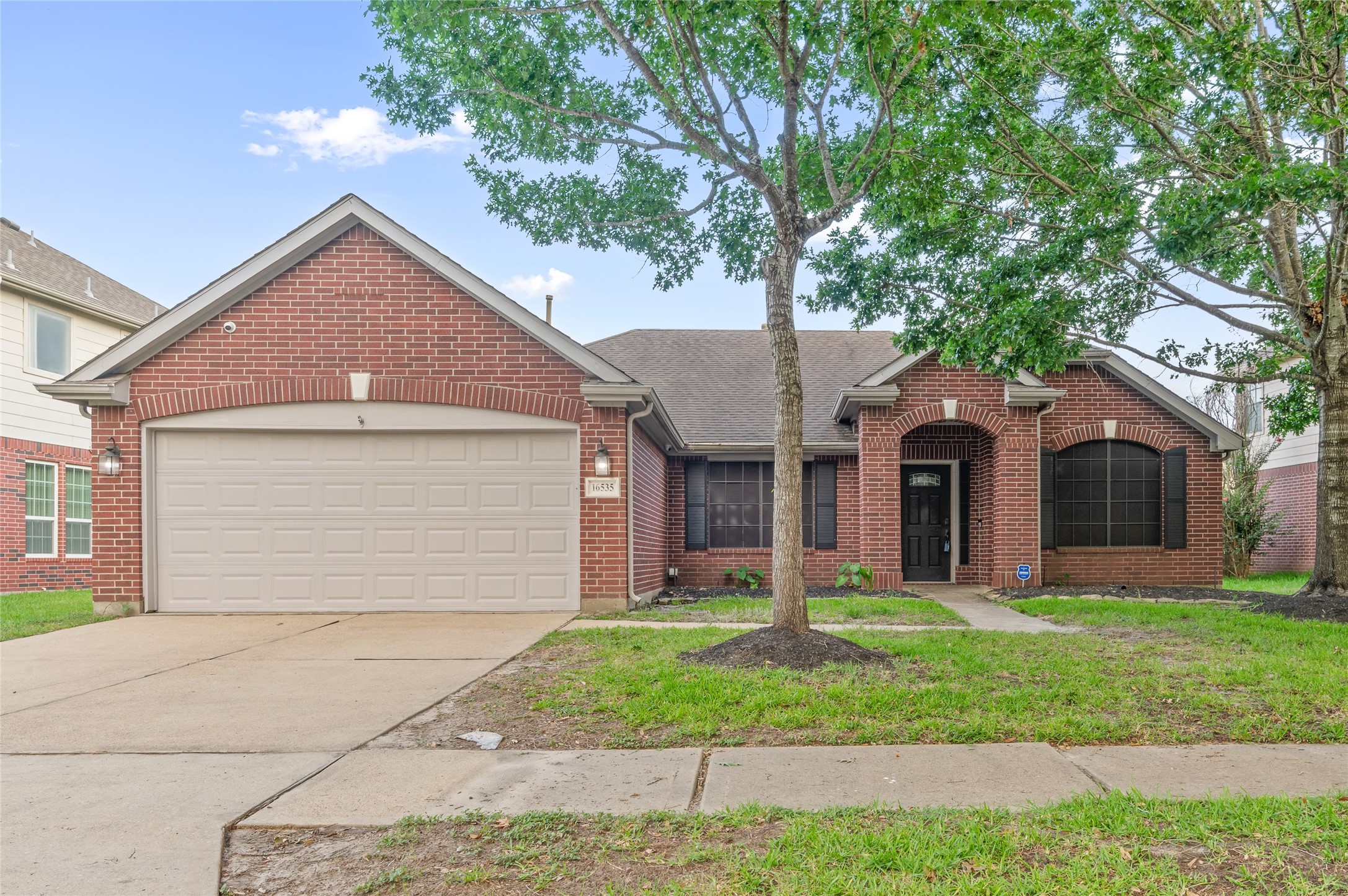 16535 Cypress Bridge Drive Property Photo 1