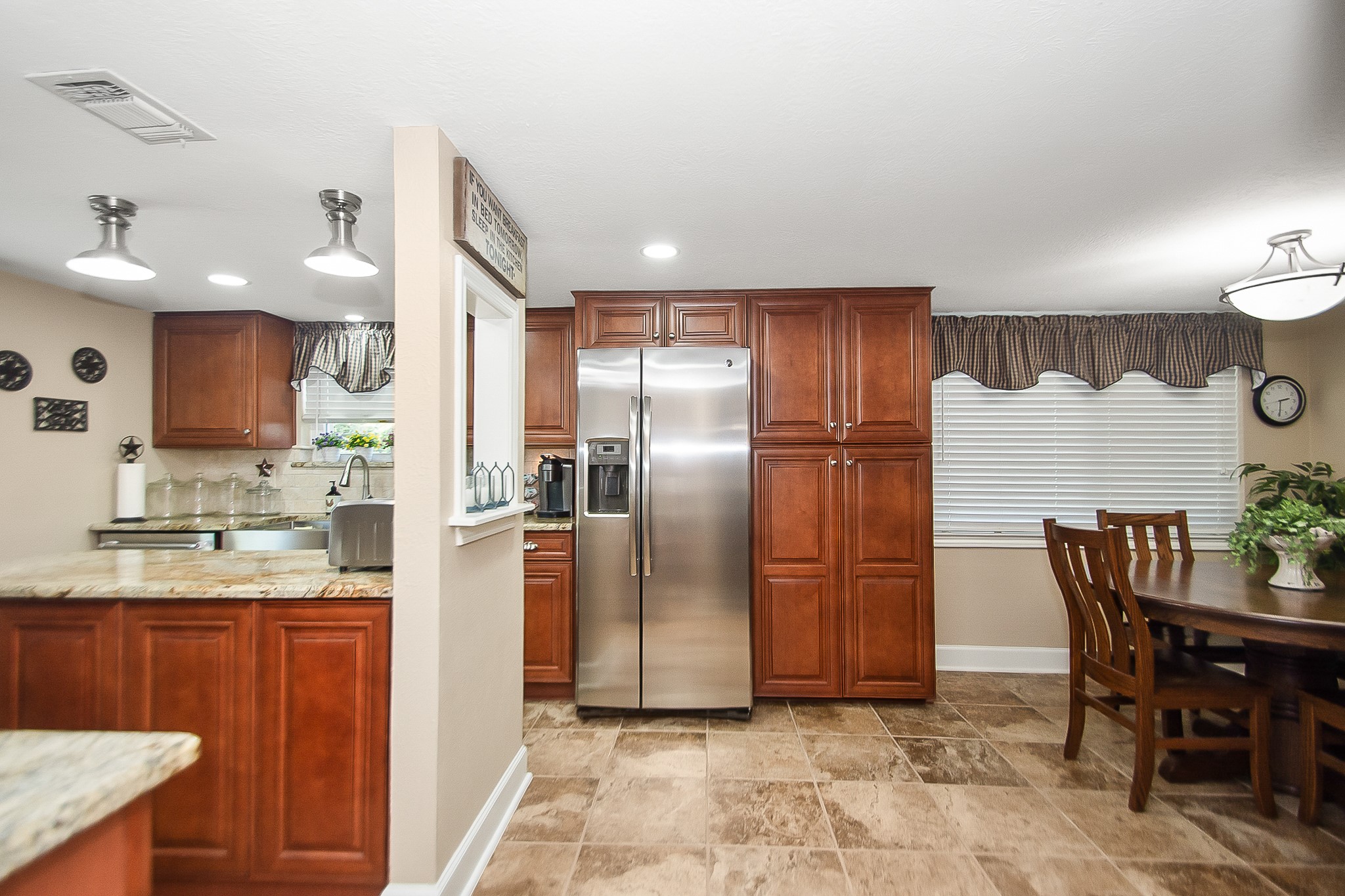 9112 Pilgrim Circle Property Photo 12