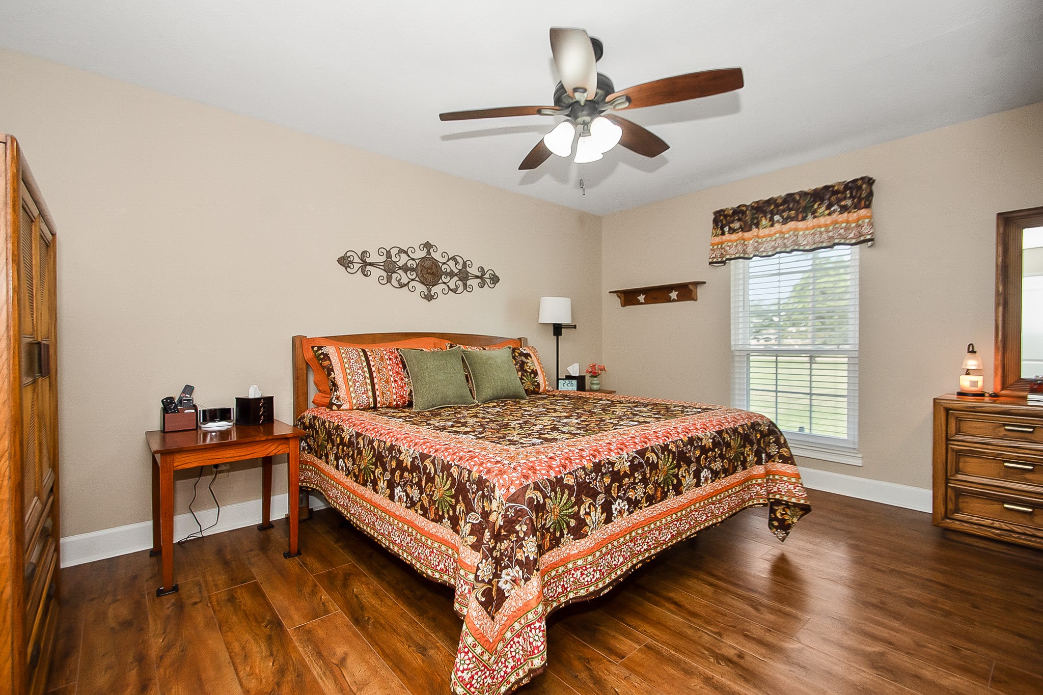 9112 Pilgrim Circle Property Photo 13