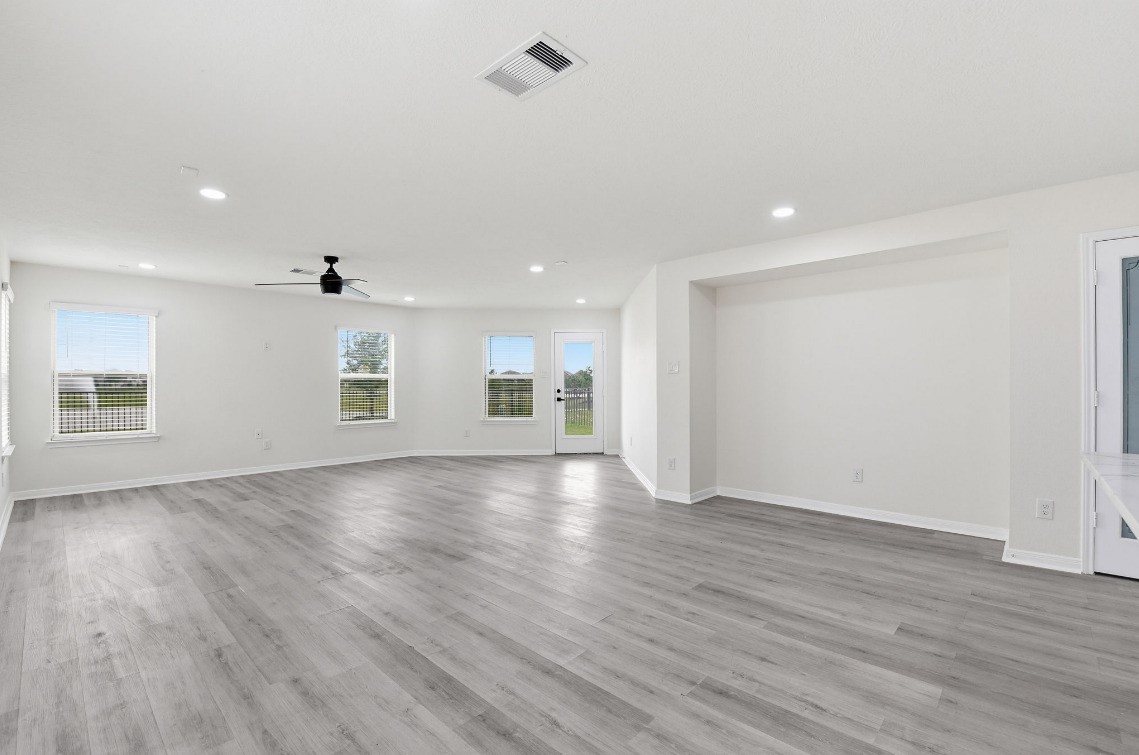 10433 Russell Pines Drive Property Photo 11