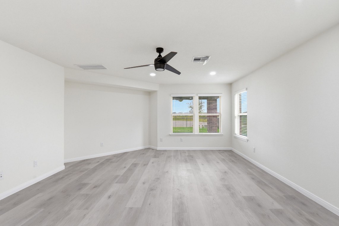 10433 Russell Pines Drive Property Photo 18