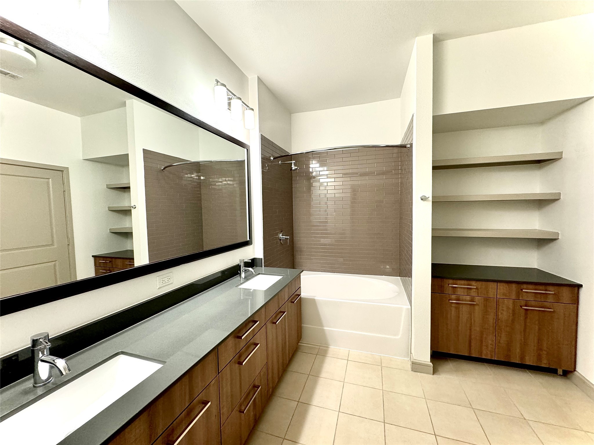 2111 Westheimer St Road 1307 Property Photo 19