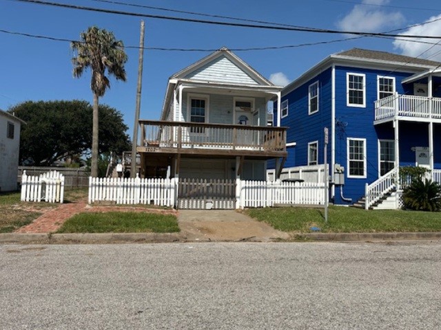 1707 18th Street Property Photo 1