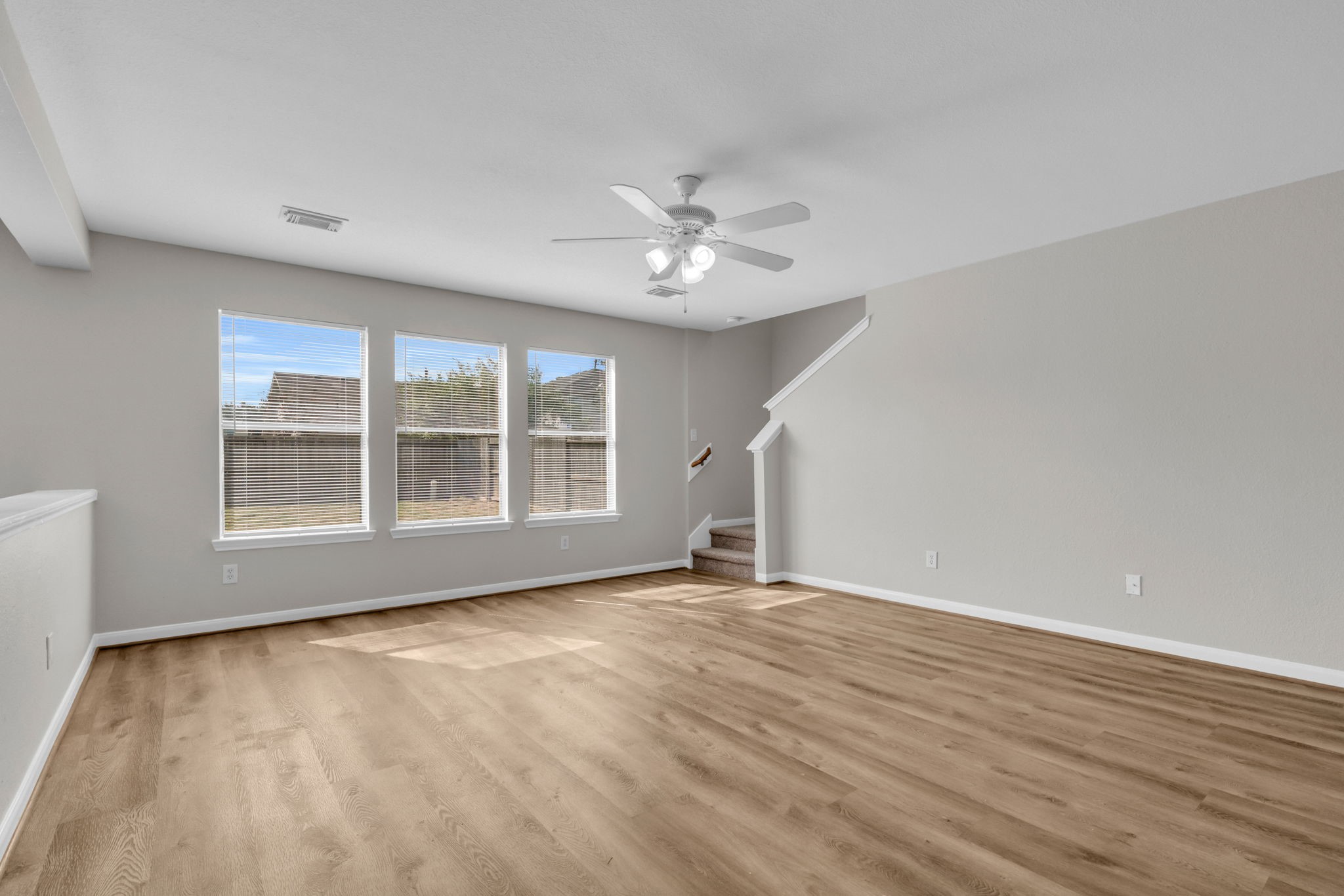 29515 Legends Stone Drive Property Photo 6