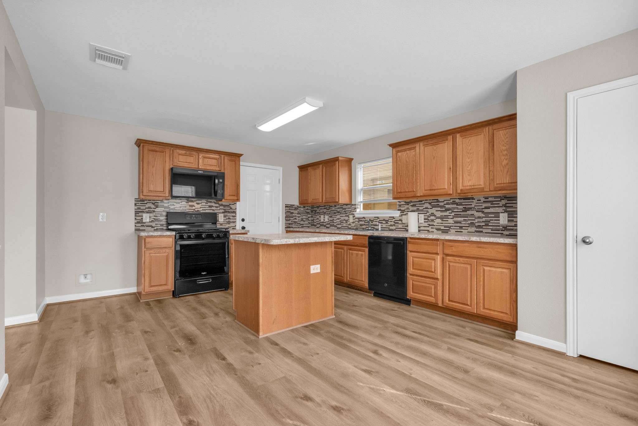 29515 Legends Stone Drive Property Photo 8