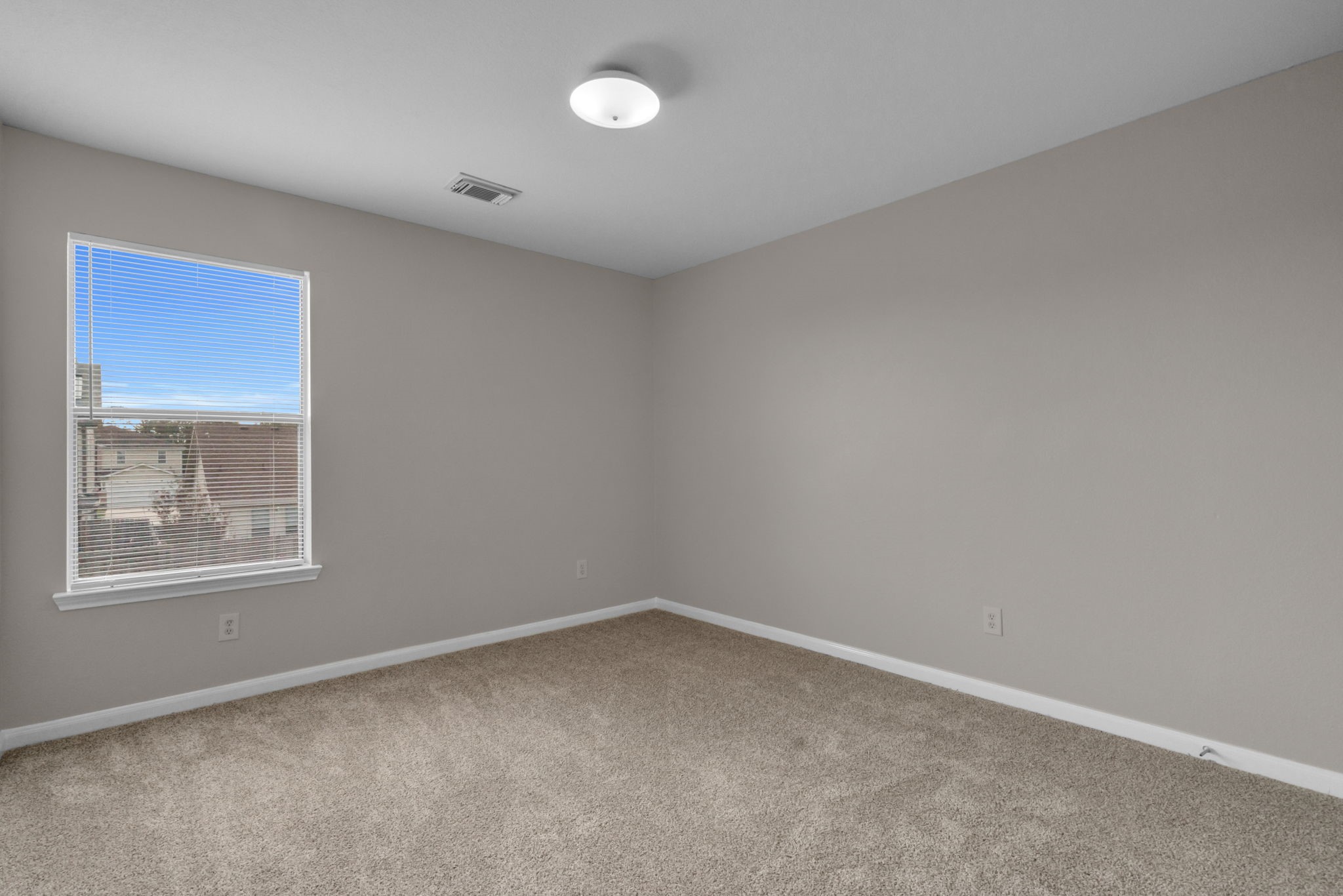 29515 Legends Stone Drive Property Photo 17