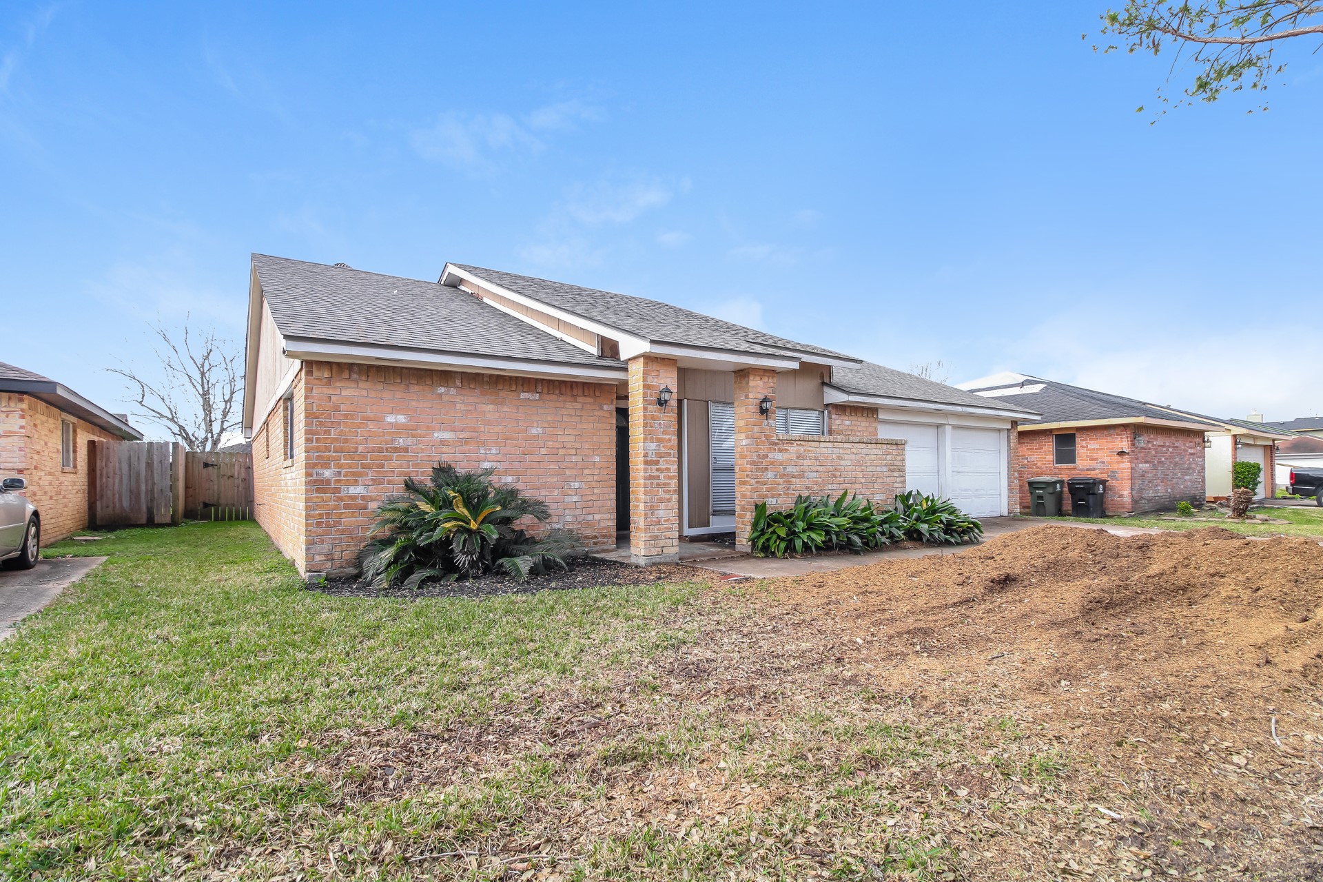 17110 Quail Park Drive Property Photo 2