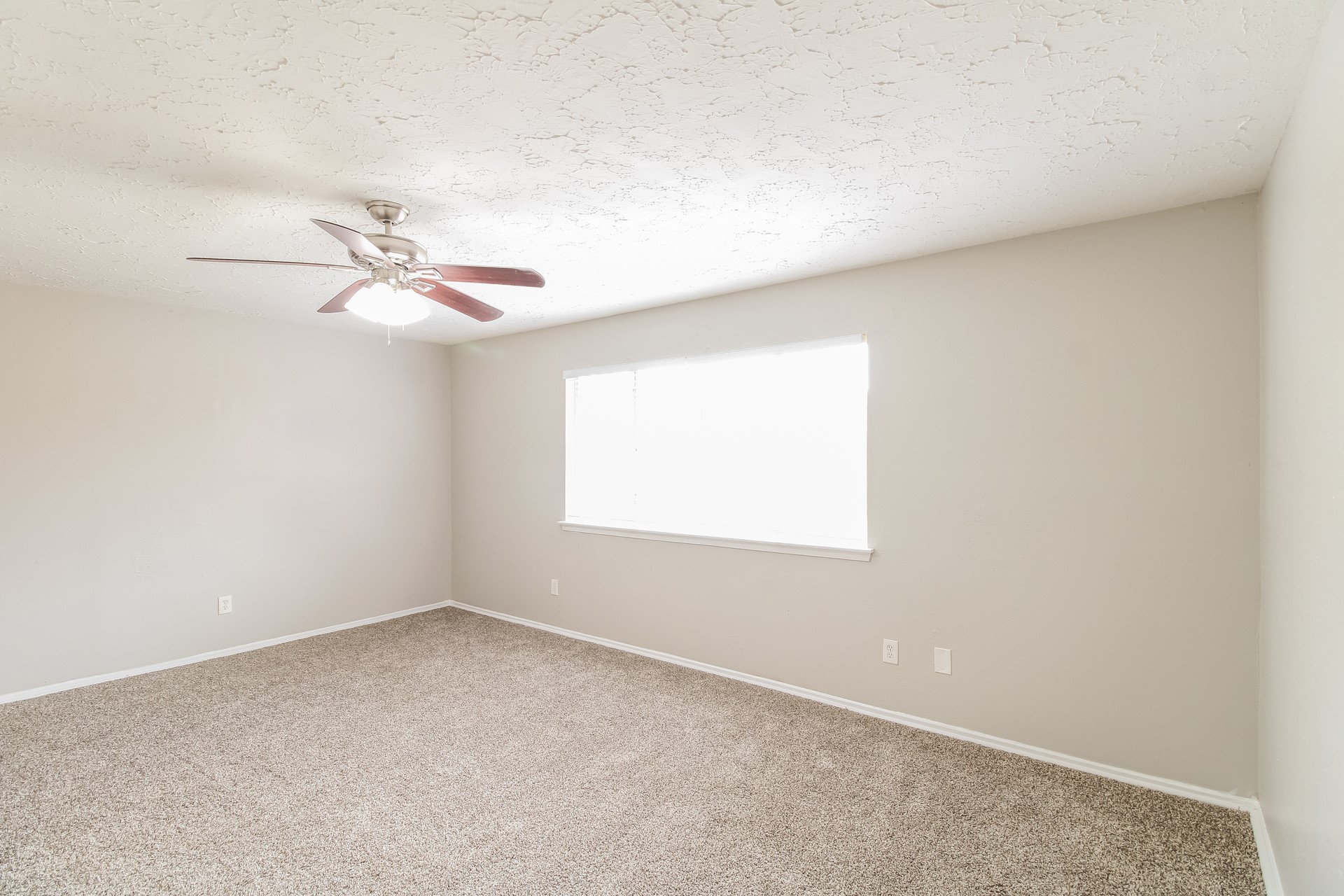 17110 Quail Park Drive Property Photo 8