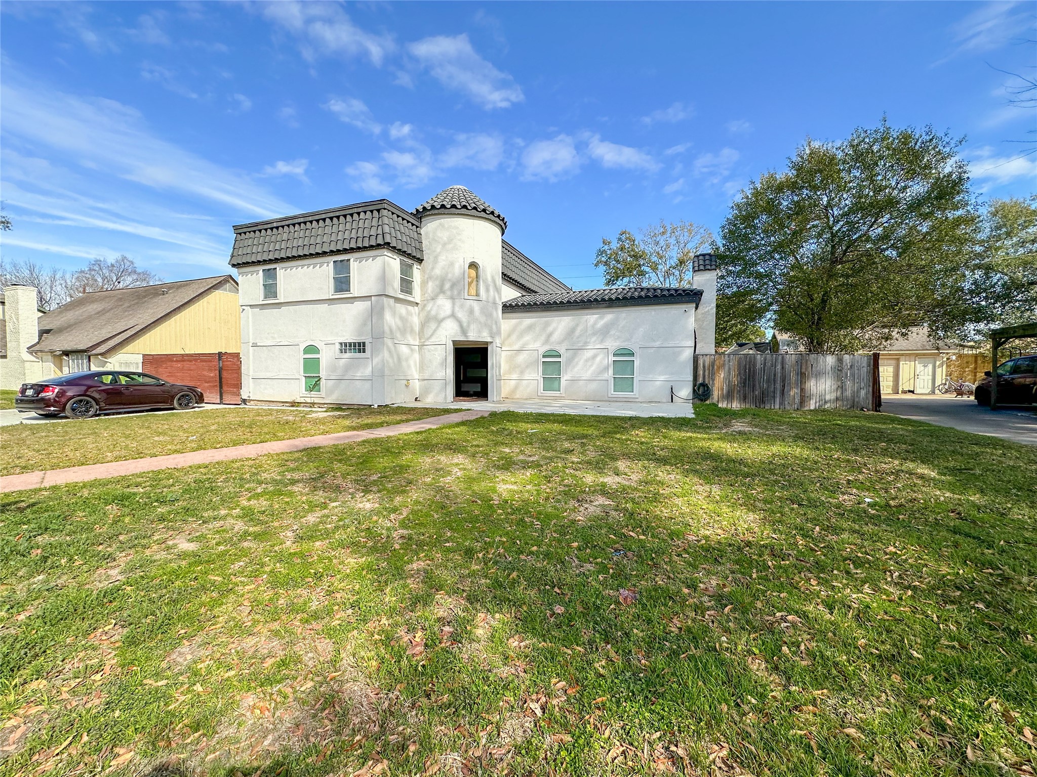 19310 Enchanted Oaks Dr Property Photo 1