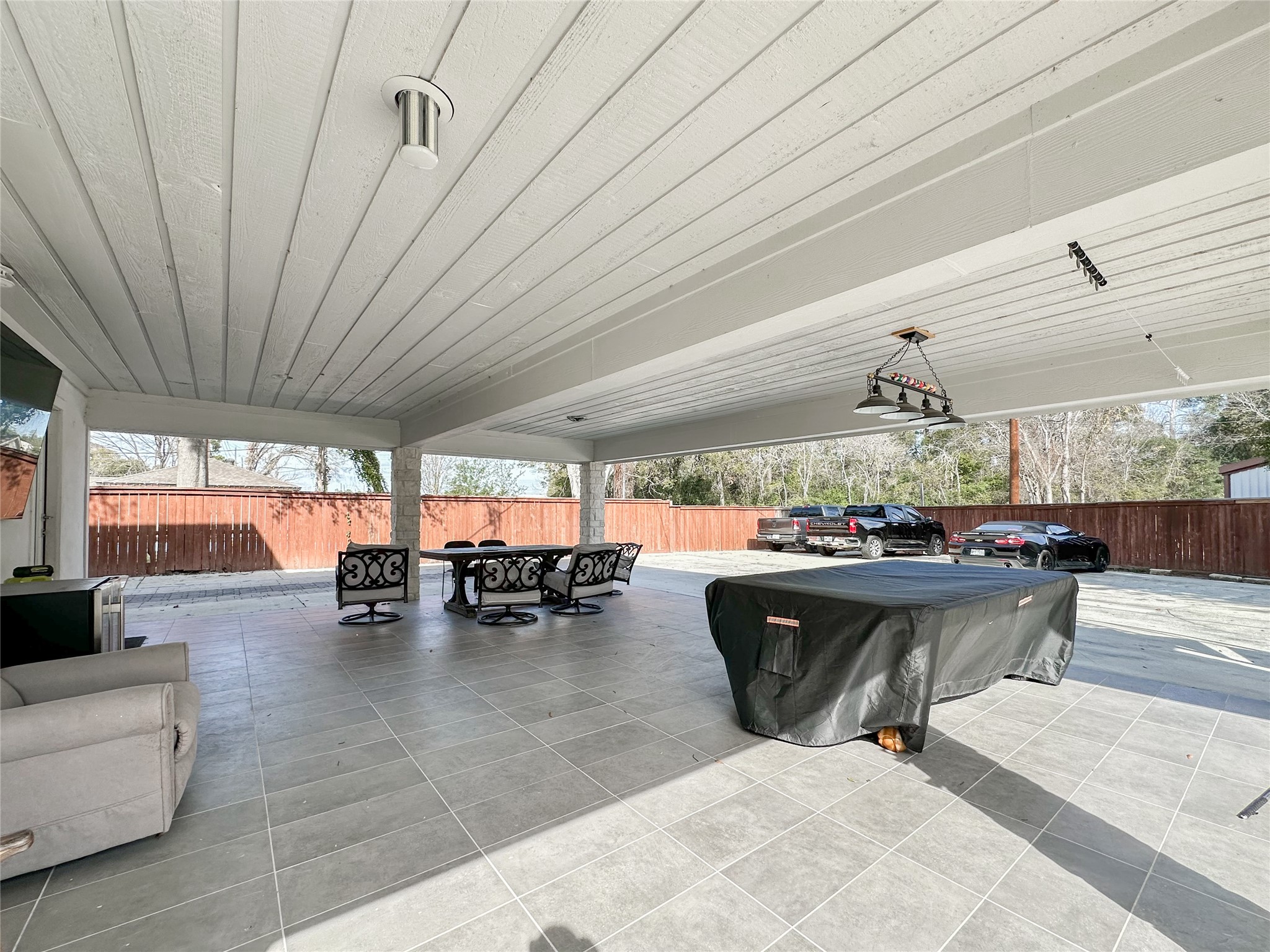 19310 Enchanted Oaks Dr Property Photo 10