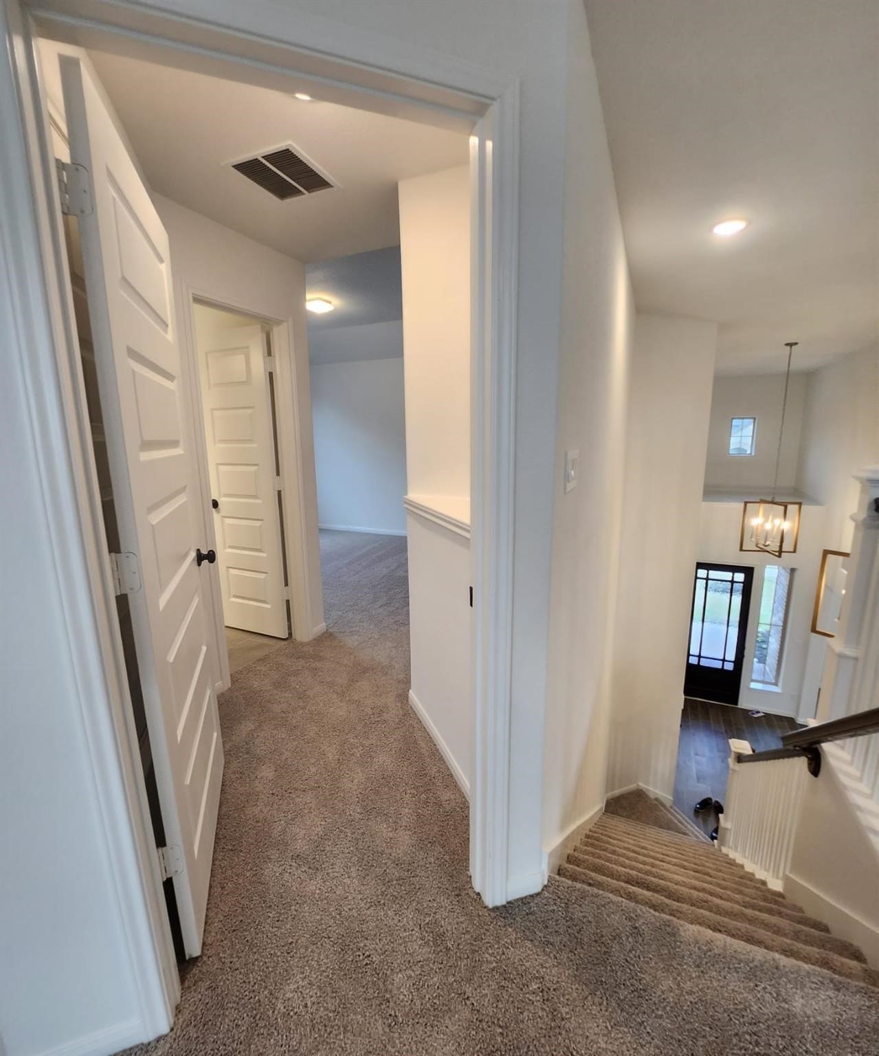 2419 Humble Way Property Photo 15