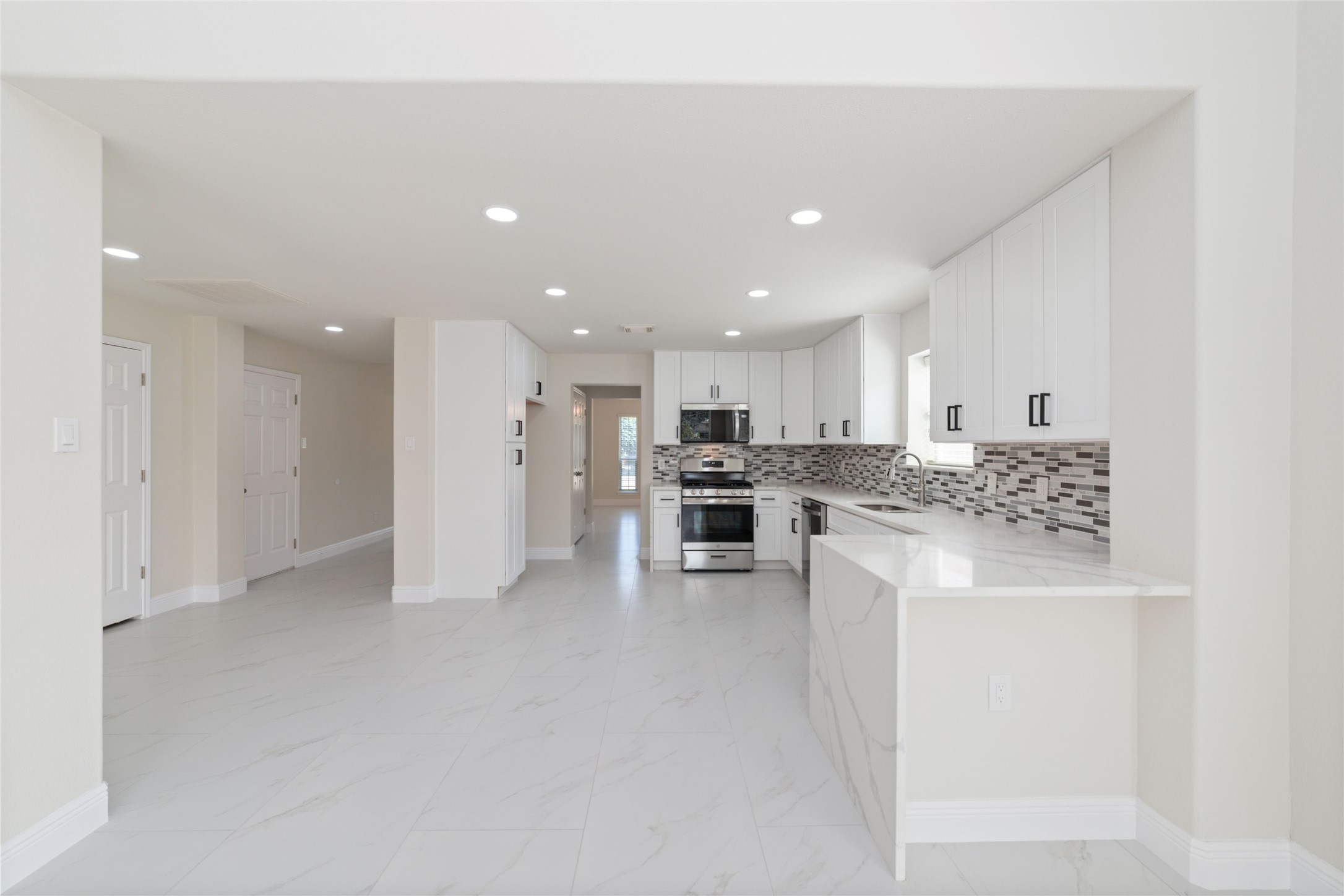 18119 Emerybrook Court Property Photo 25