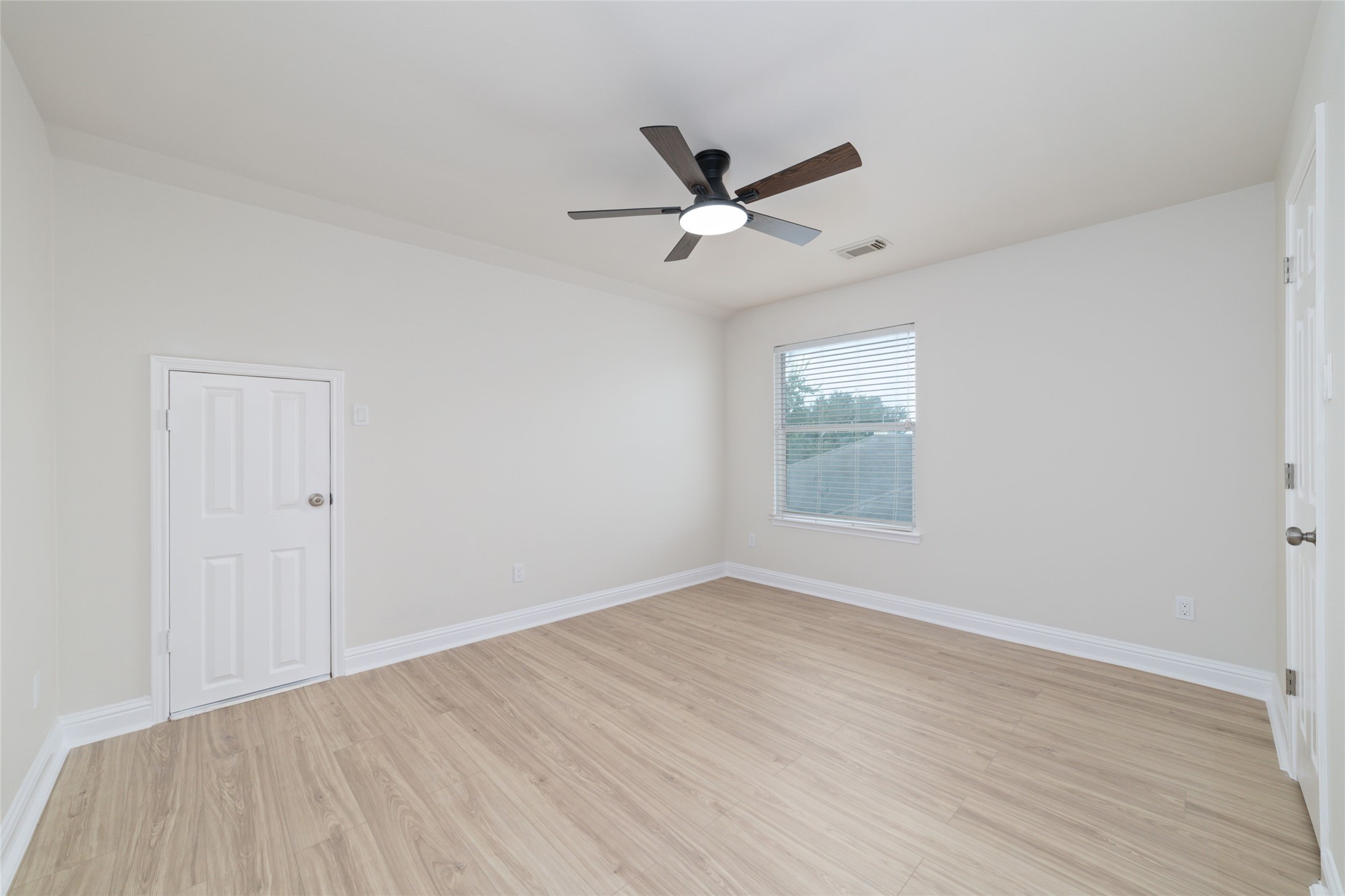 18119 Emerybrook Court Property Photo 31