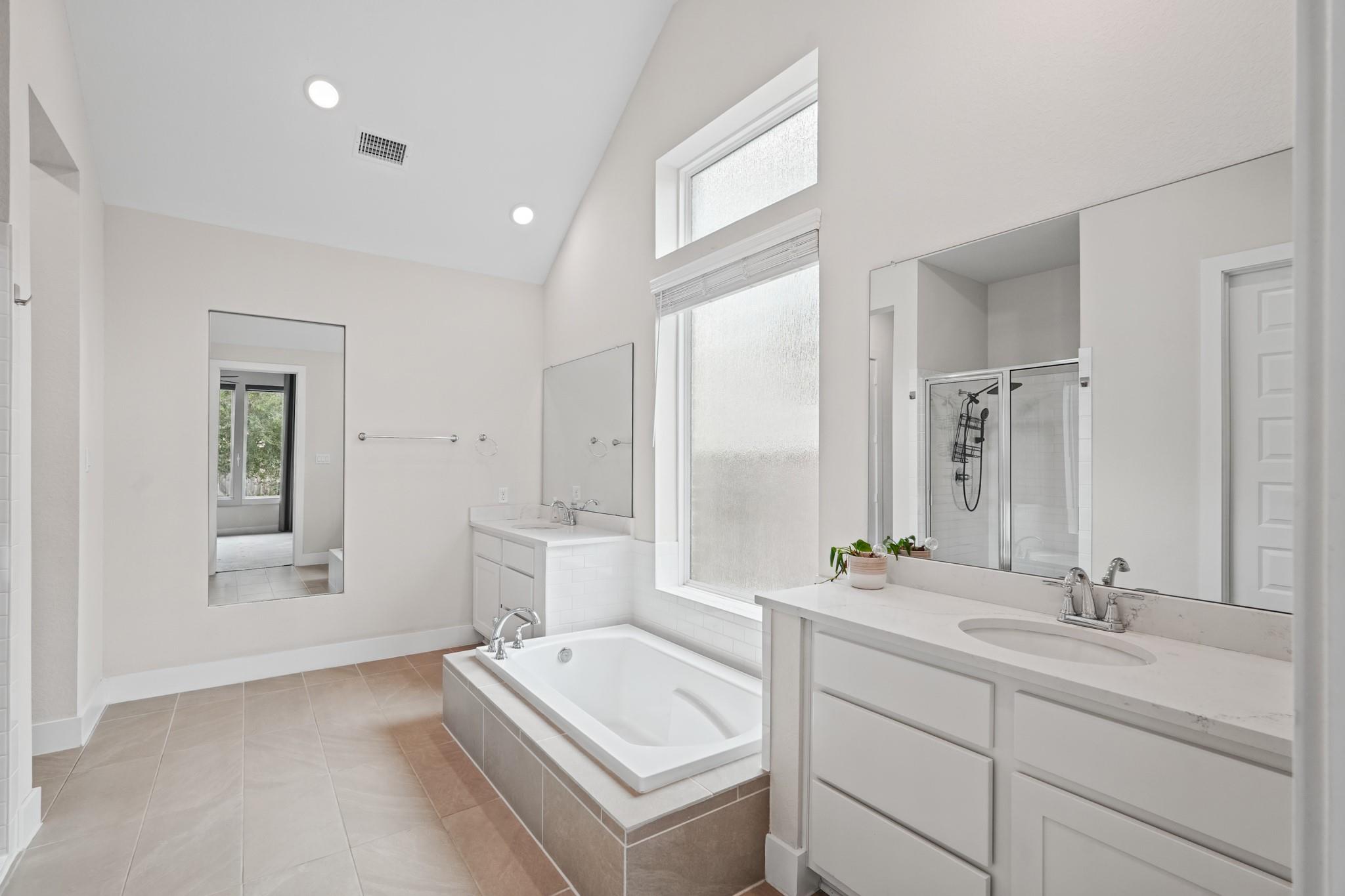 26923 Swanborough Road Property Photo 30