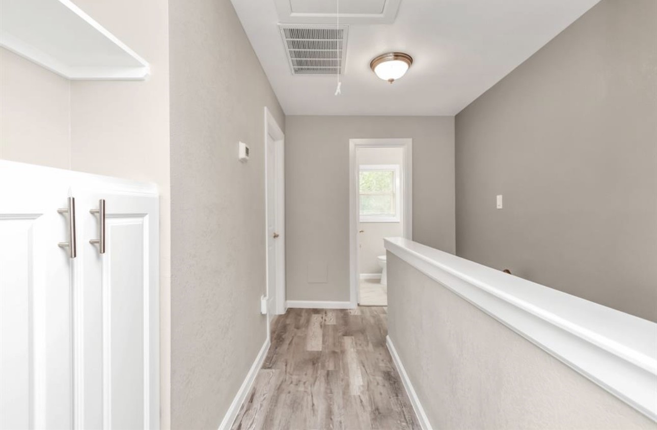 3404 Blodgett Street Property Photo 2