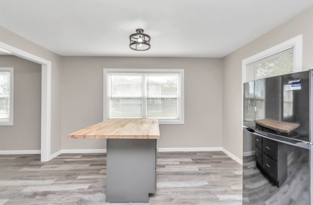 3404 Blodgett Street Property Photo 9