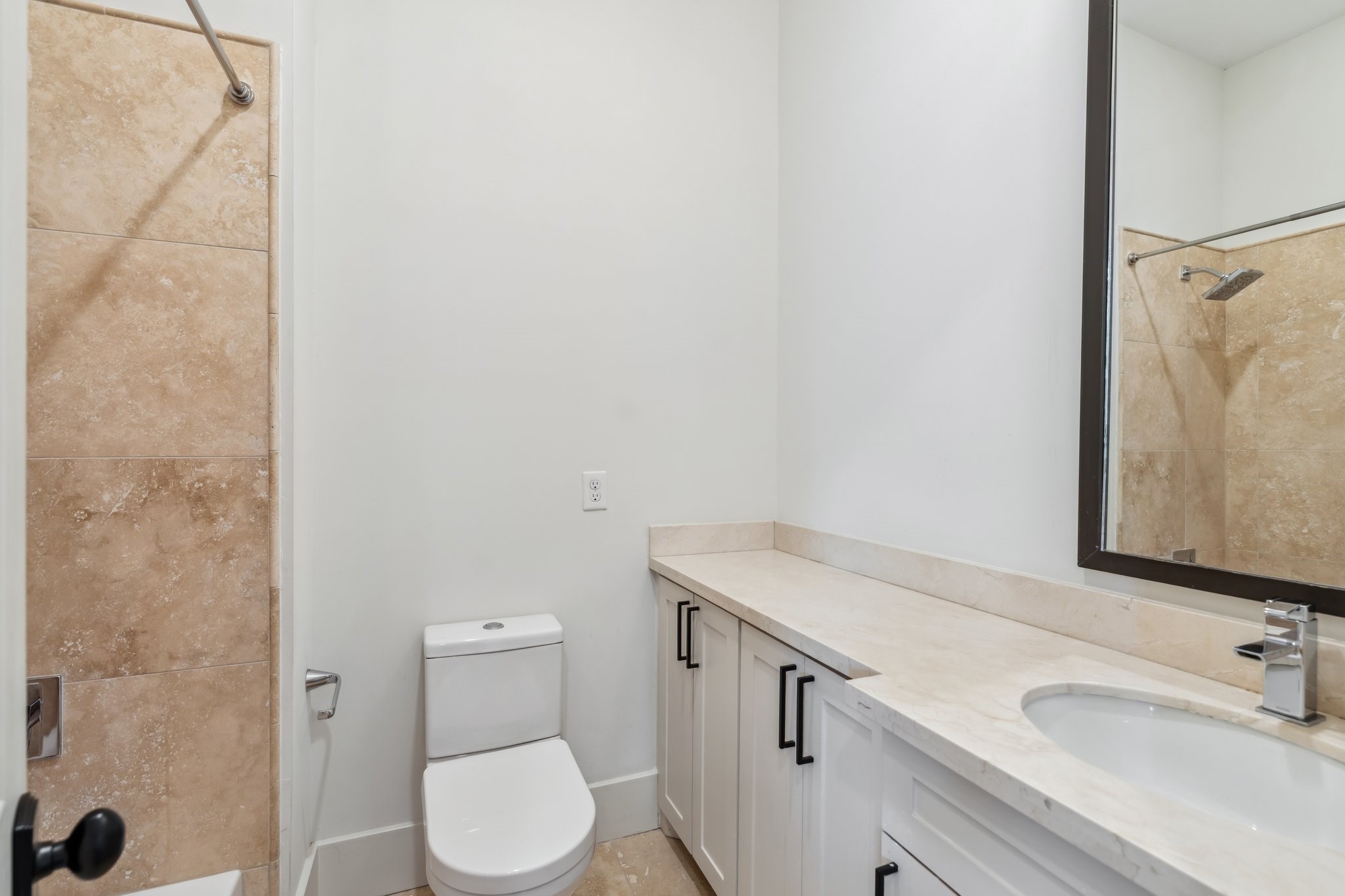 815 E 27th Street Property Photo 29