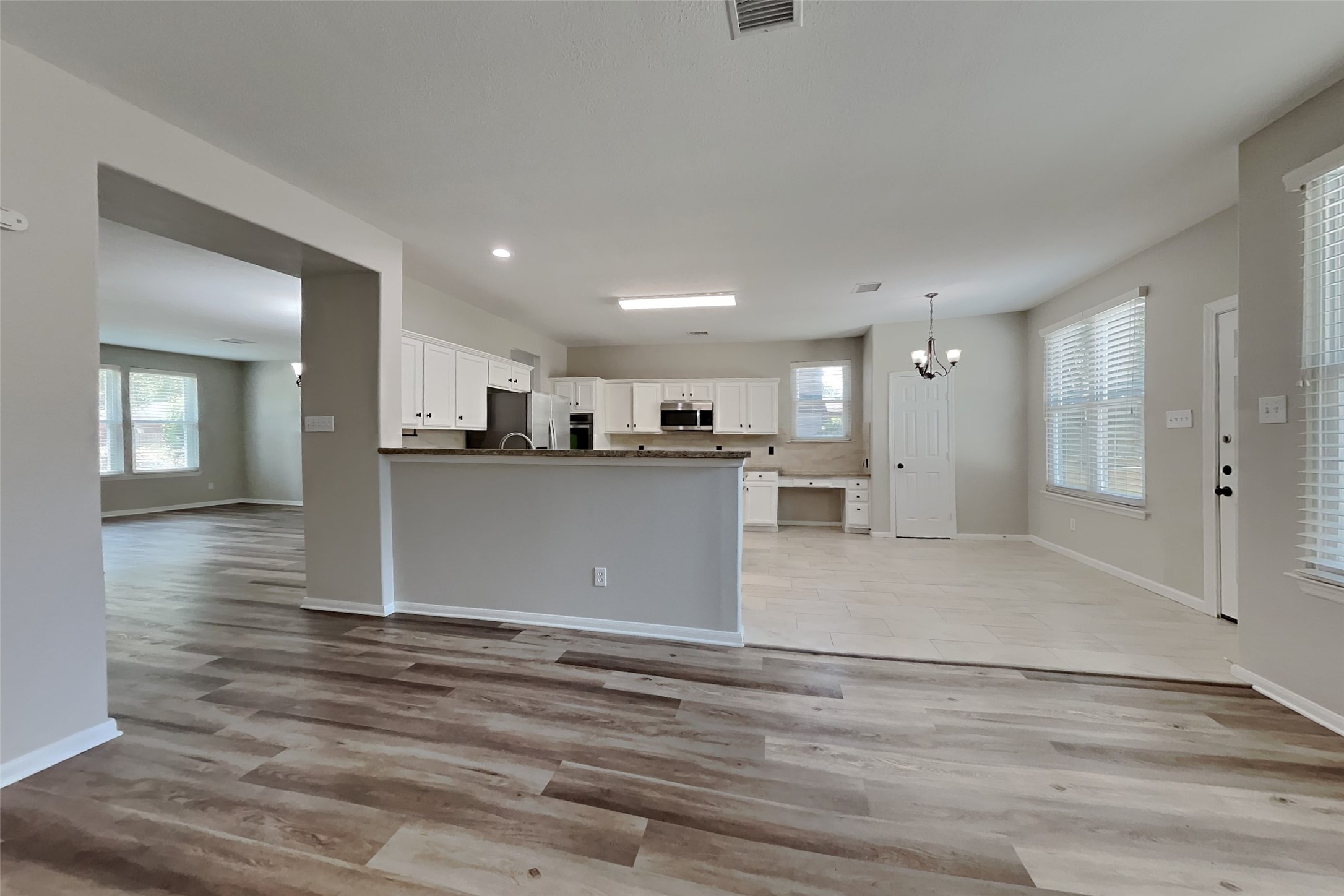 4031 Echo Mountain Drive Property Photo 3