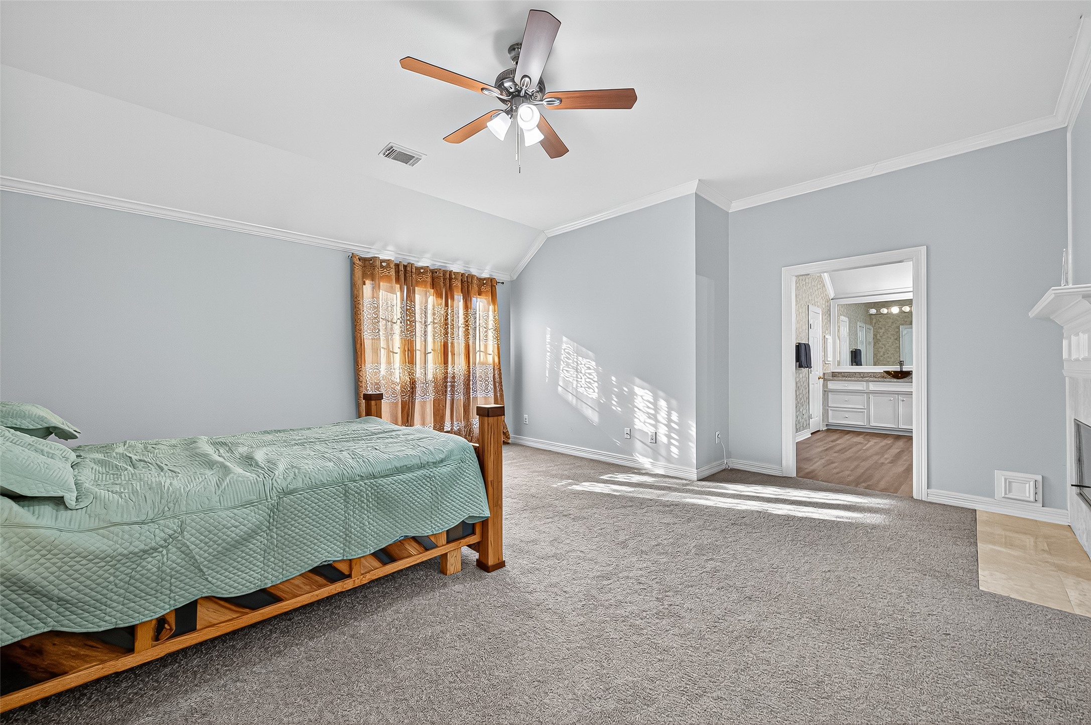 4206 Clearwater Court Property Photo 24