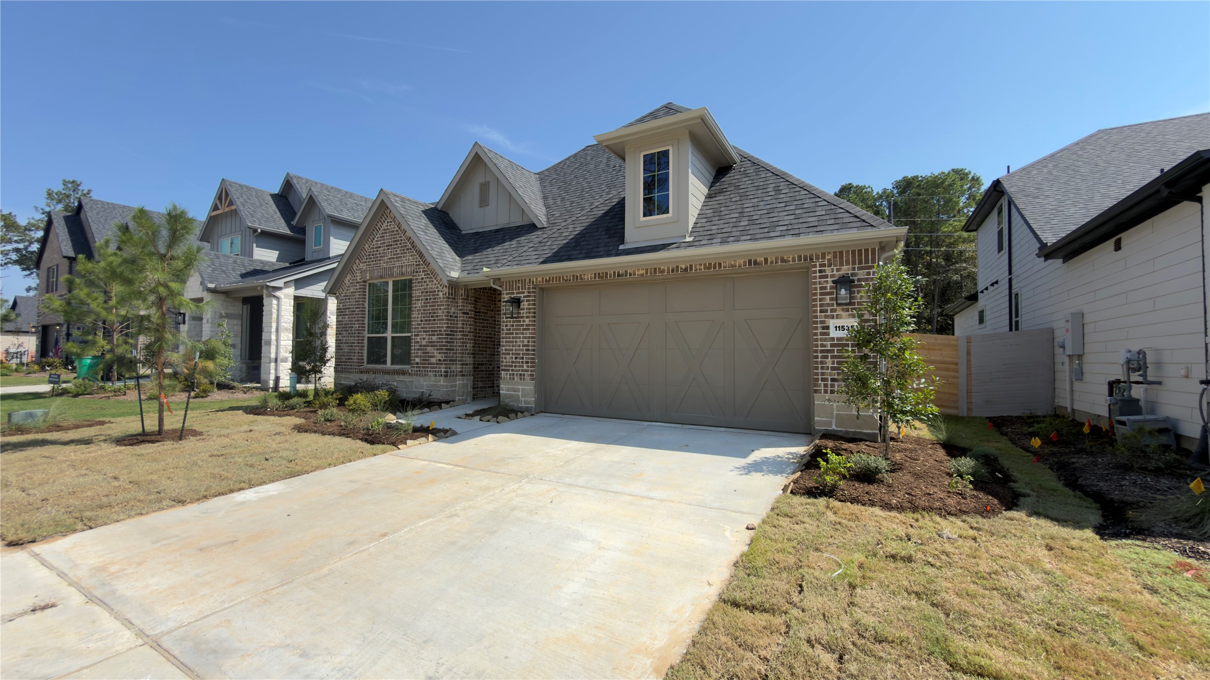 11535 Dosey Doe Drive Property Photo 2