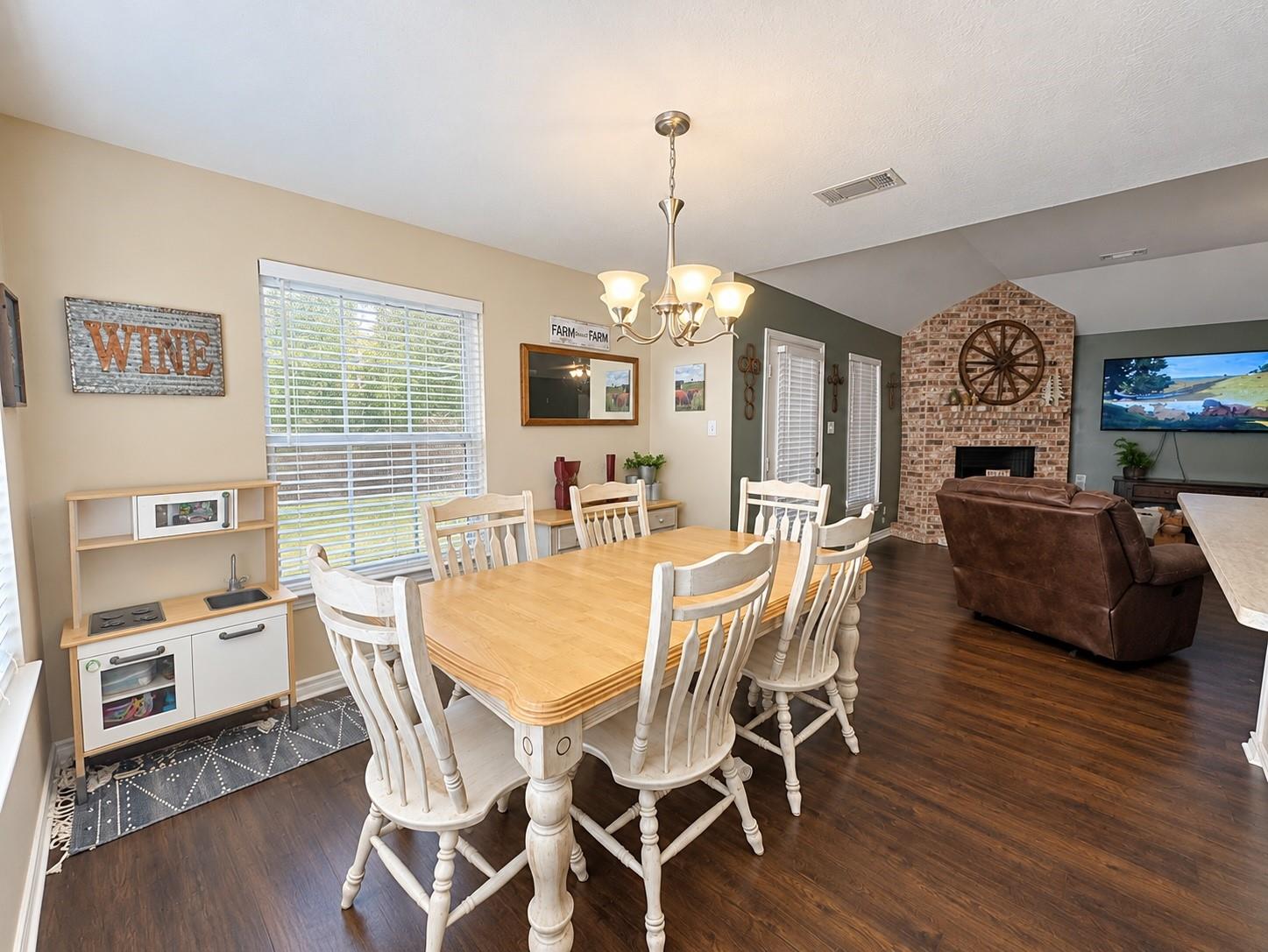 201 Burleson Road Property Photo 4