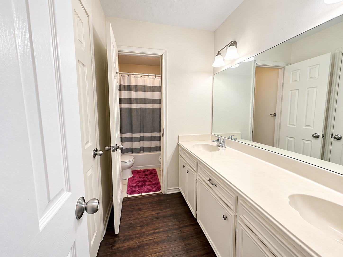 201 Burleson Road Property Photo 23
