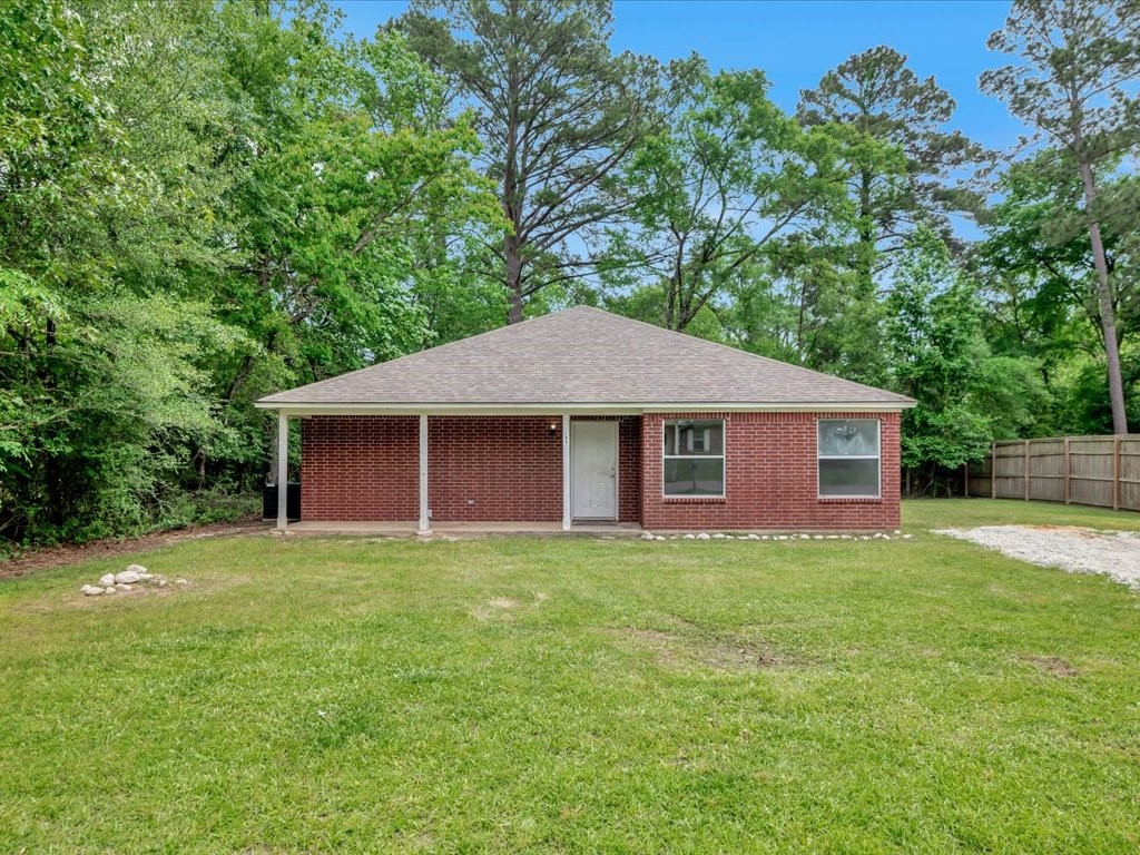 104 Kansas Street Property Photo 1