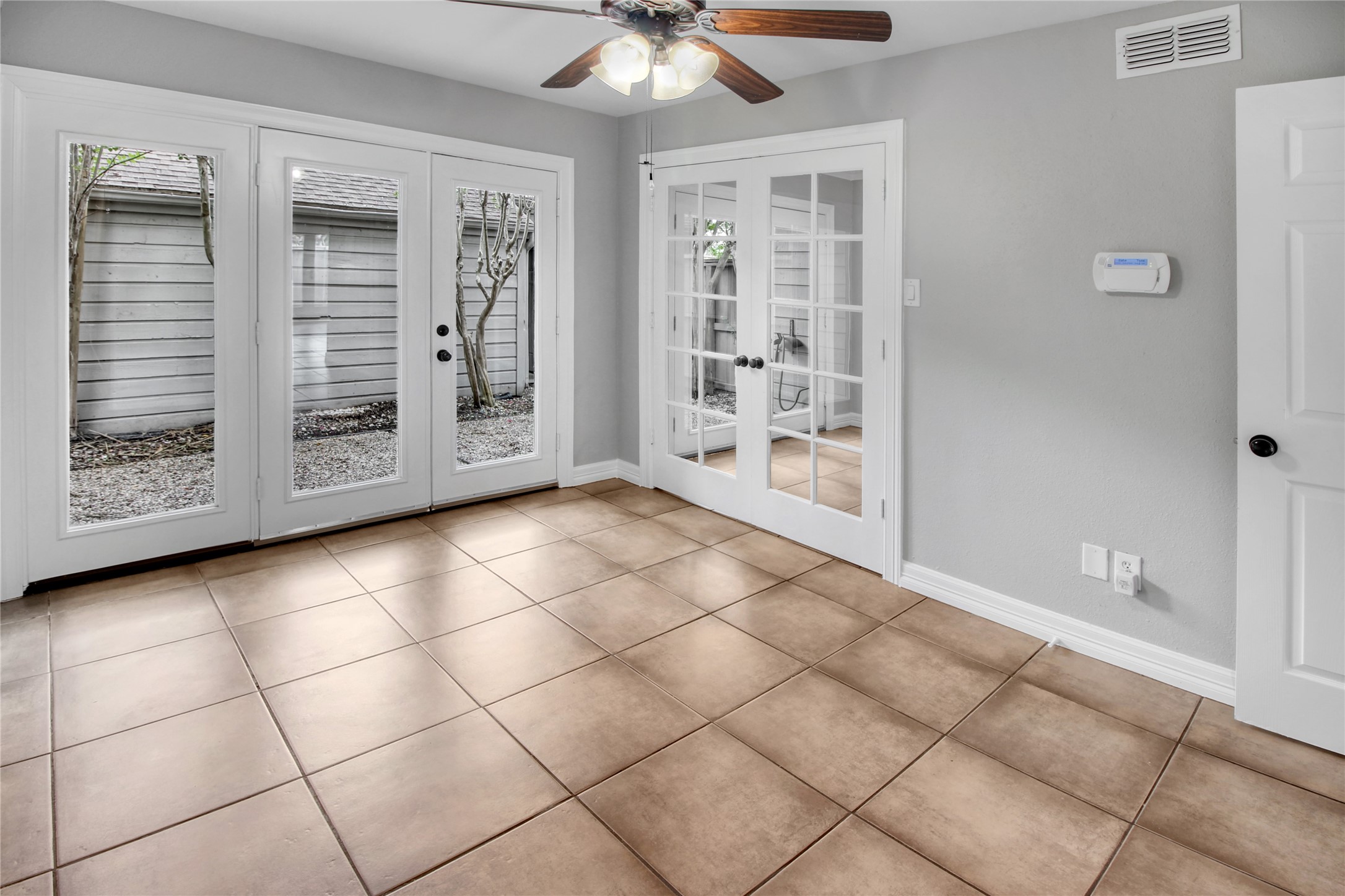 1089 Country Place Drive Property Photo 13