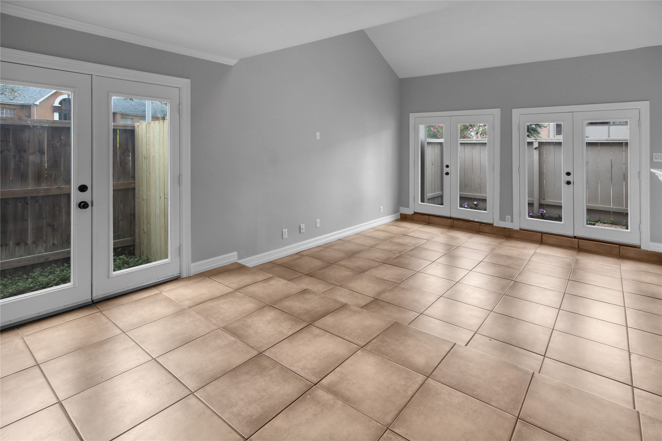 1089 Country Place Drive Property Photo 14