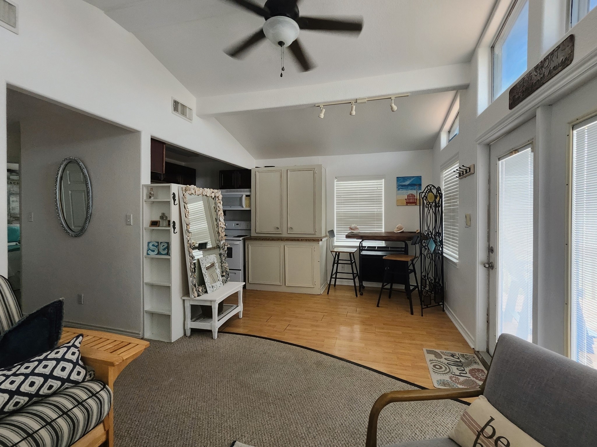 819 Sea Shell Drive Property Photo 28
