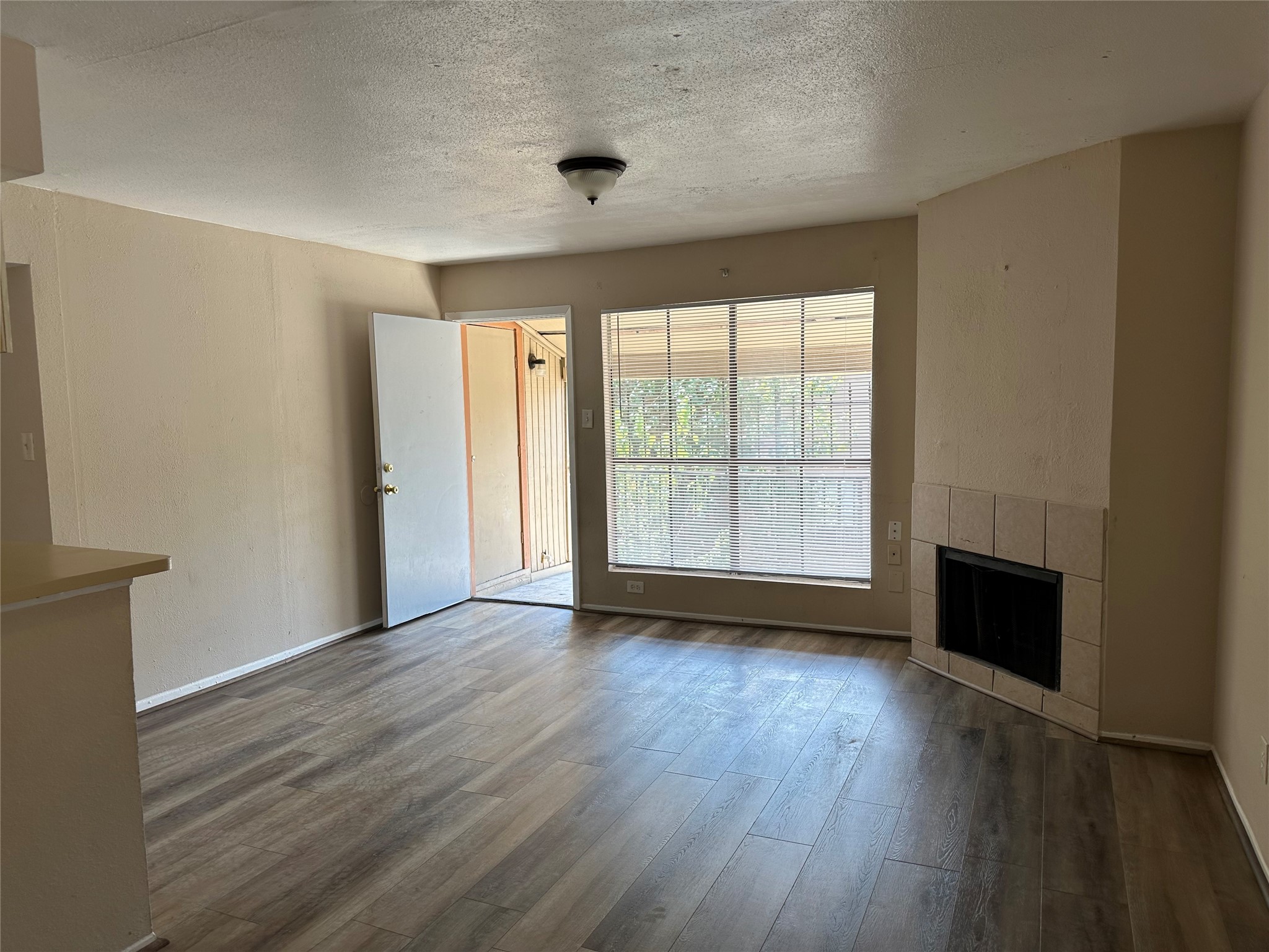 10100 S Gessner Road 212 Property Photo 6