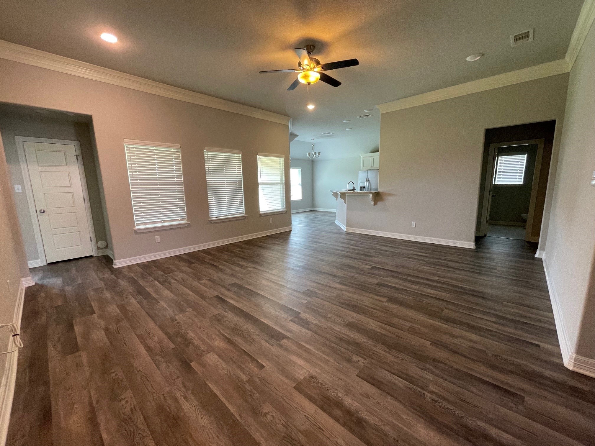 107 Freedom Drive Property Photo 2