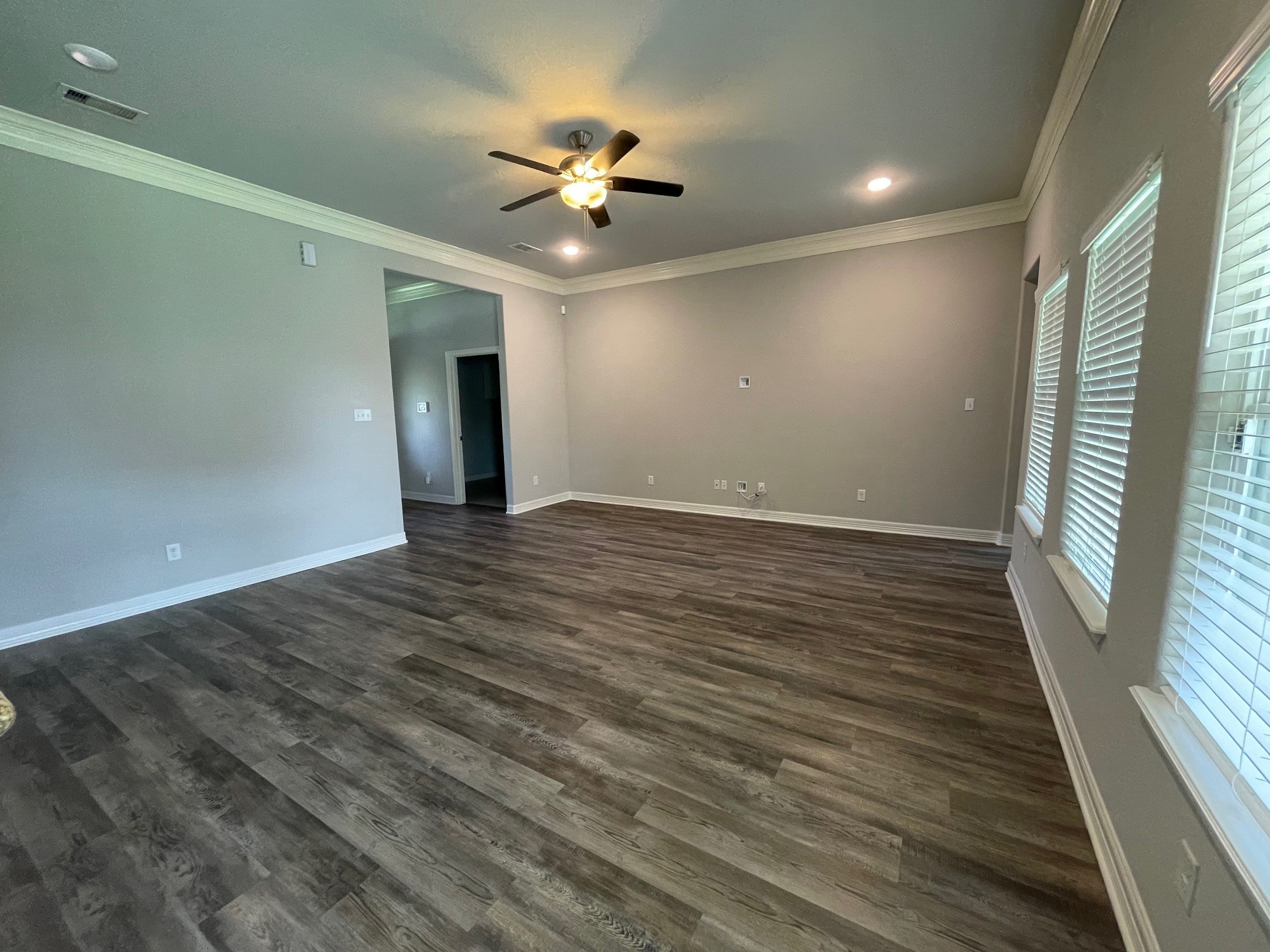 107 Freedom Drive Property Photo 3