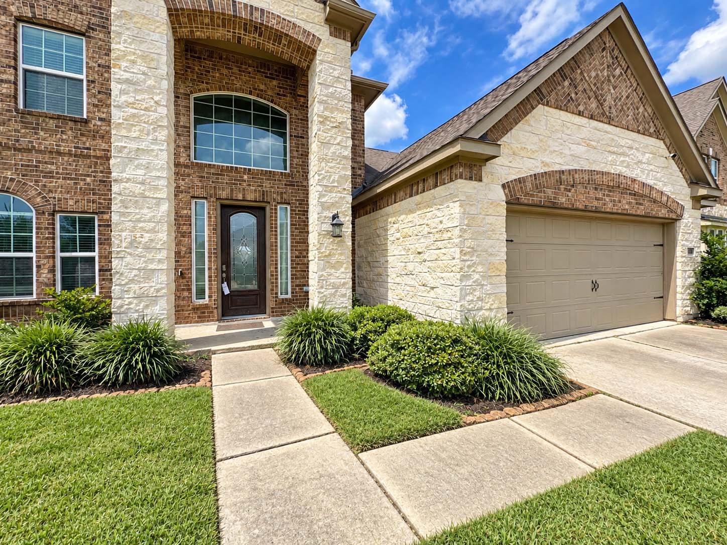 4618 Prairie Springs Lane Property Photo 4