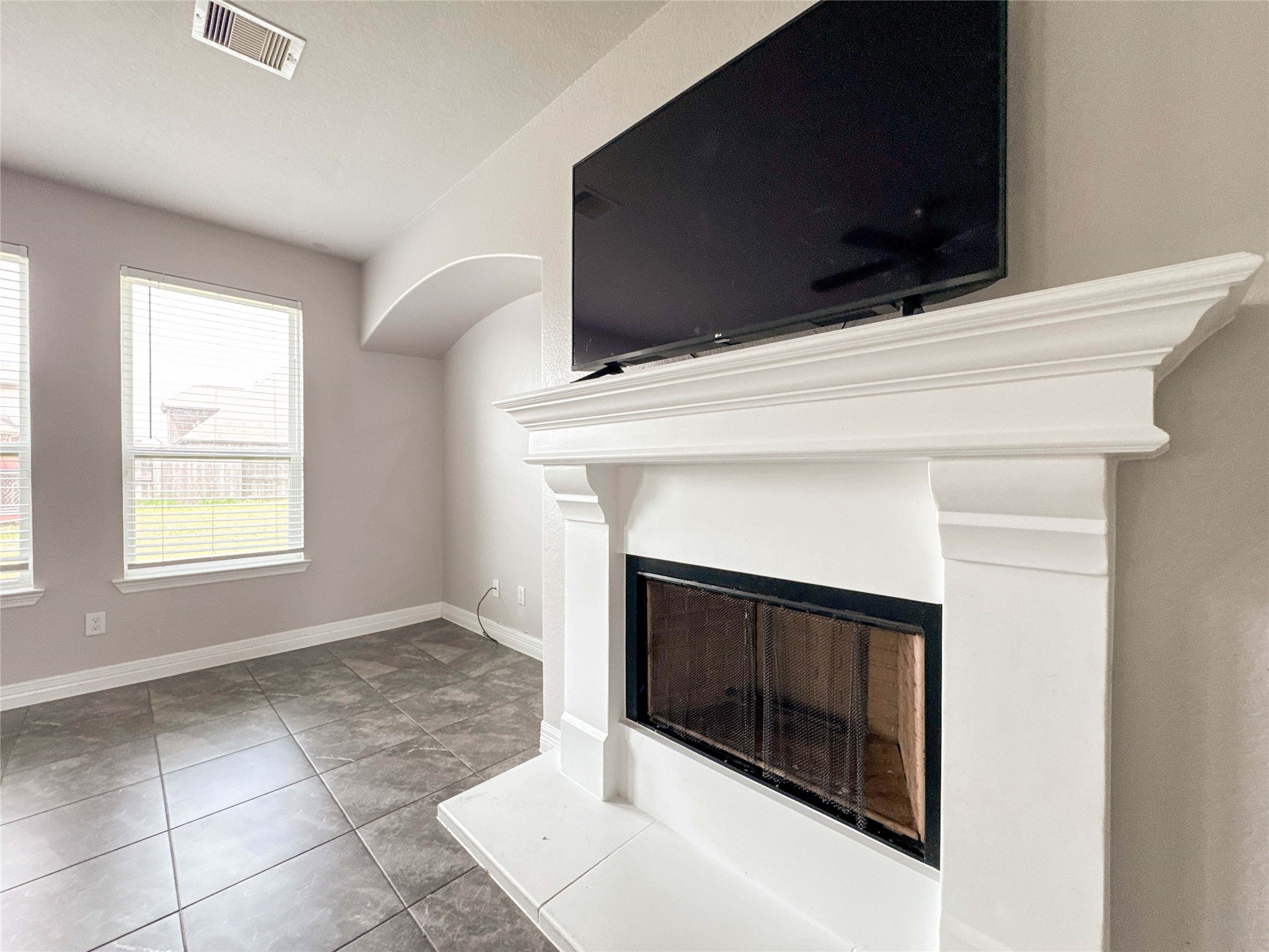 4618 Prairie Springs Lane Property Photo 8
