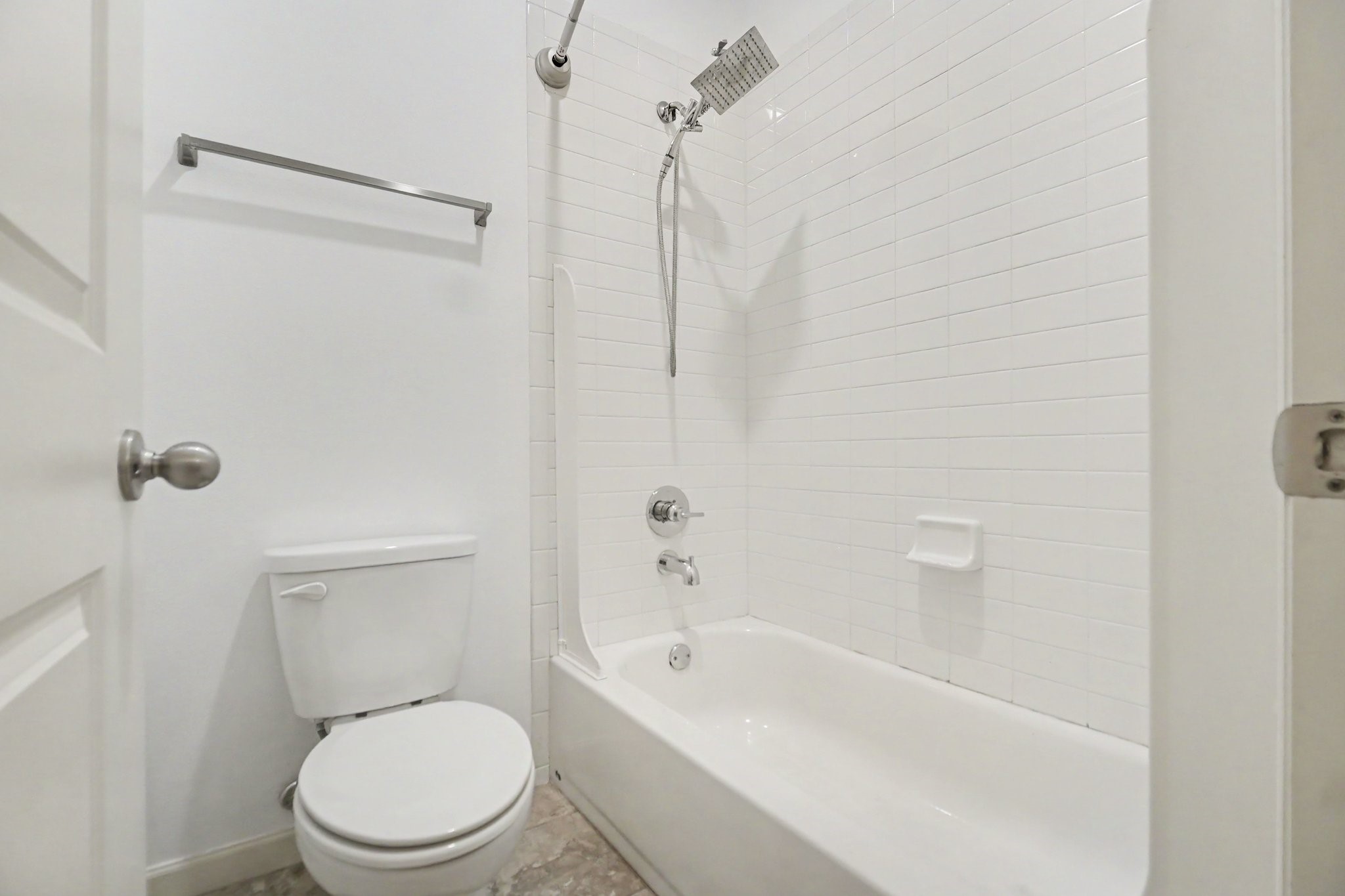 3413 Omega Street Property Photo 22