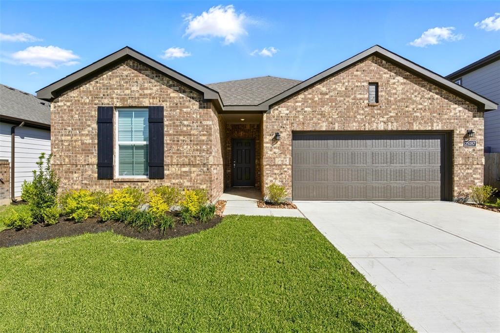 25187 Leather Leaf Ct Property Photo 1