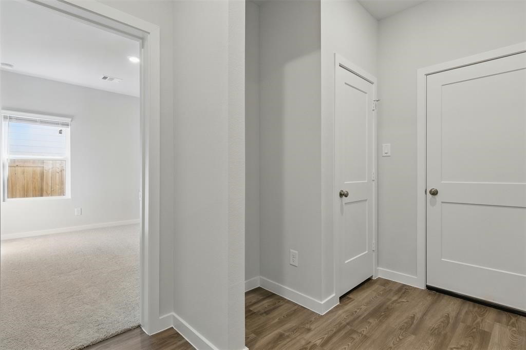 25187 Leather Leaf Ct Property Photo 7