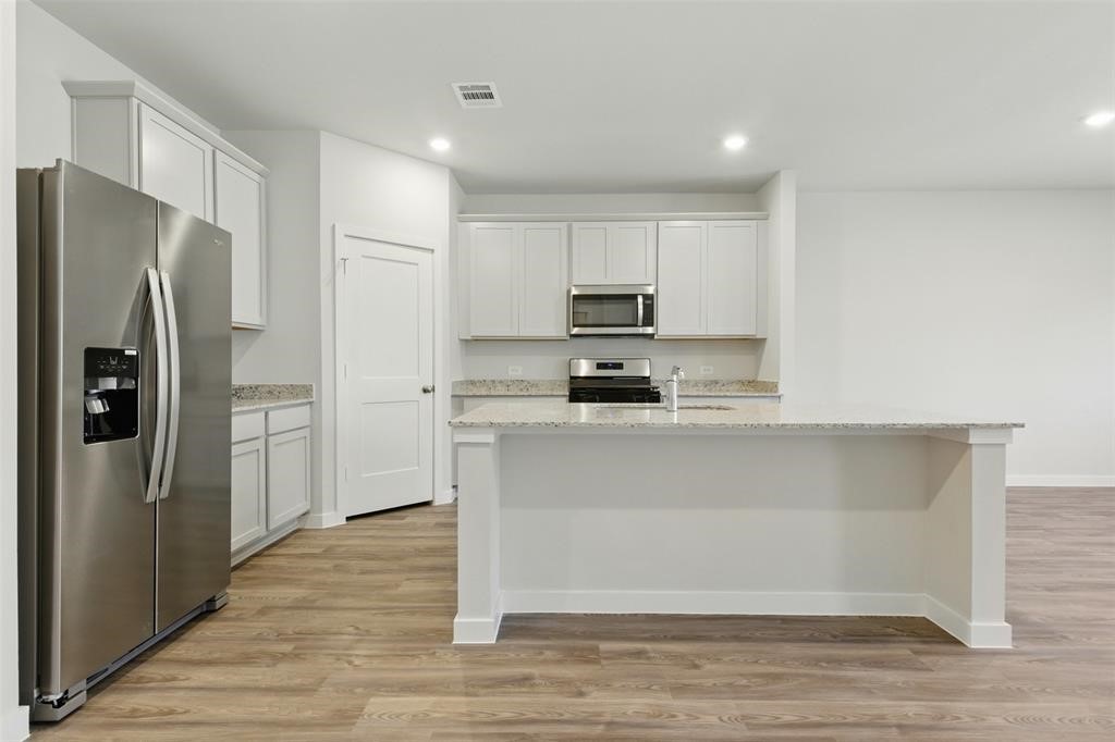 25187 Leather Leaf Ct Property Photo 10