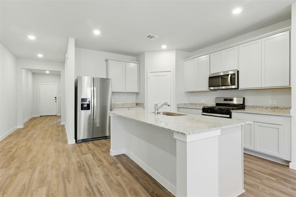 25187 Leather Leaf Ct Property Photo 11